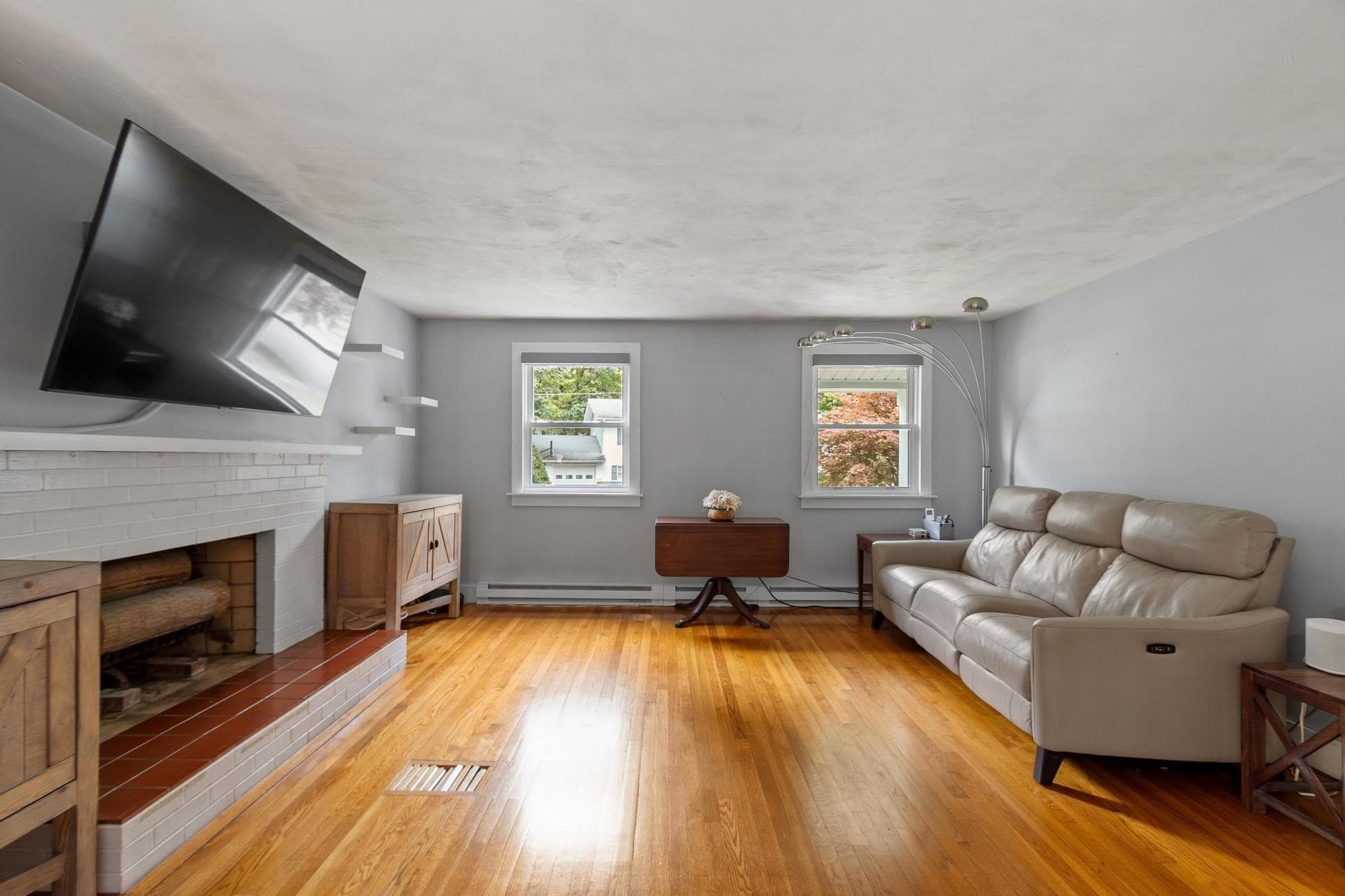 Single Family Residence at 55 Posco Ave, Leominster MA 01453, Leominster, photo 11 of 41