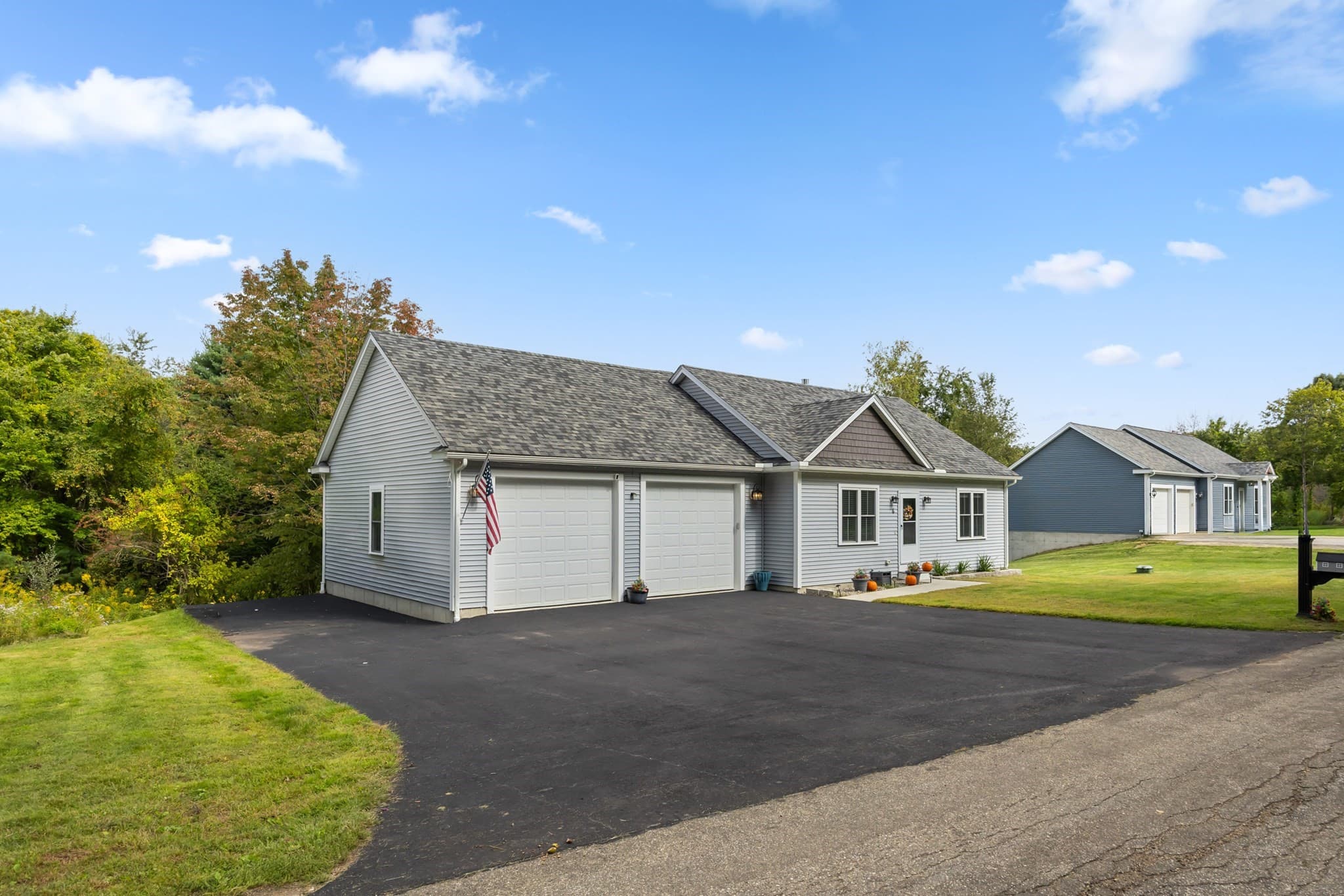 Single Family Residence at 4 Mccarthy Road, North Brookfield MA 01535, North Brookfield, photo 2 of 27