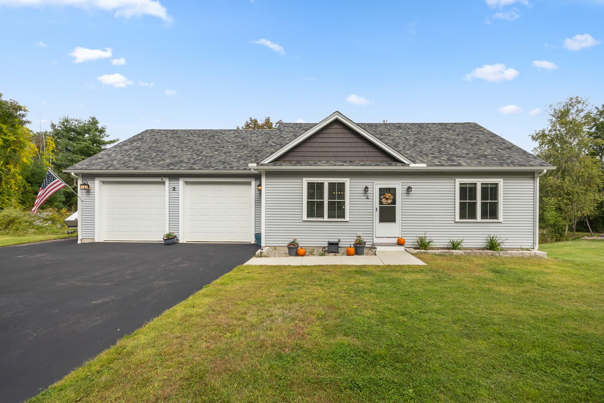 4 Mccarthy Road, North Brookfield MA 01535