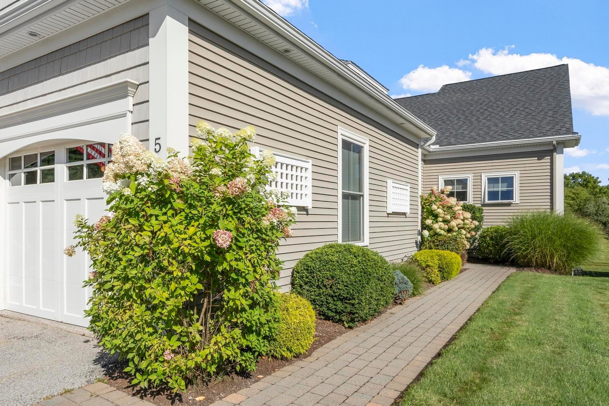 Condominium at 5 Lydia's Way # 5, Northborough MA 01532, Northborough, photo 3 of 42