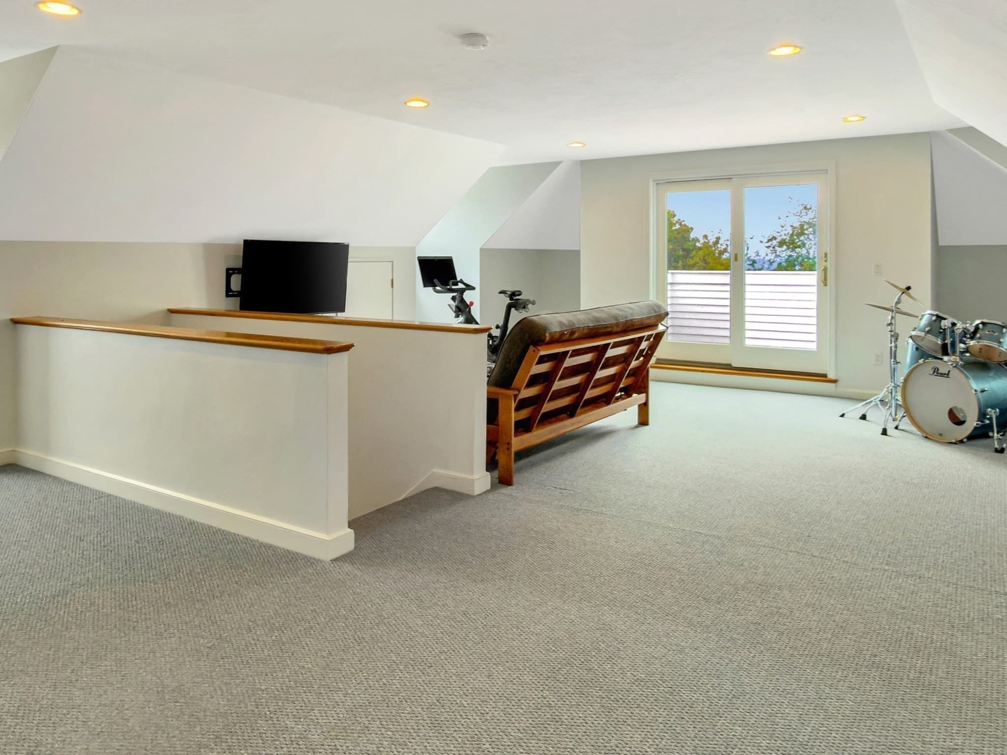 Single Family Residence at 46 Prospect Ave, Hull MA 02045, Hull, photo 26 of 41