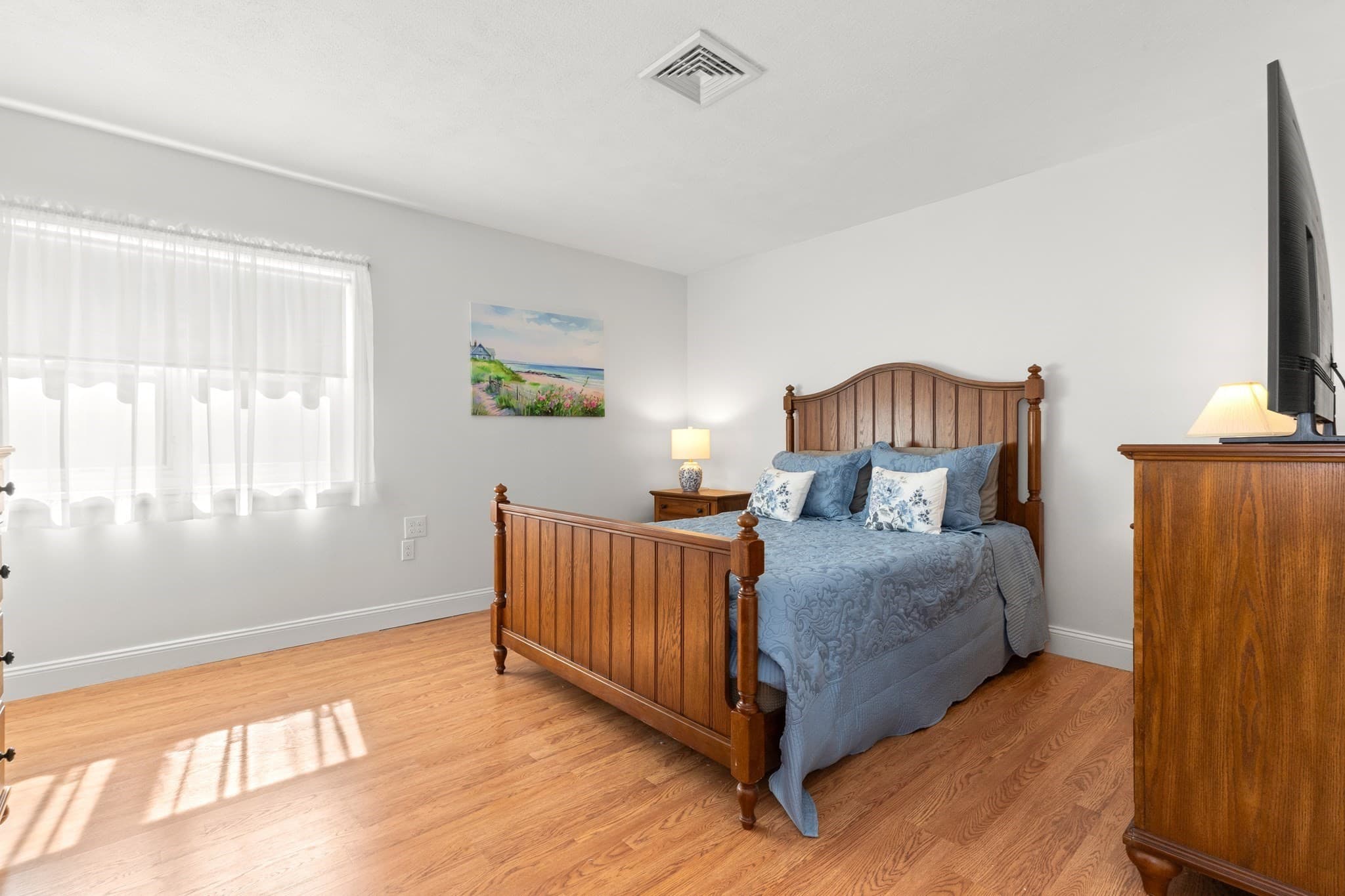 Condominium at 4 Ledgewood Way # 21, Peabody MA 01960, Peabody, photo 12 of 26