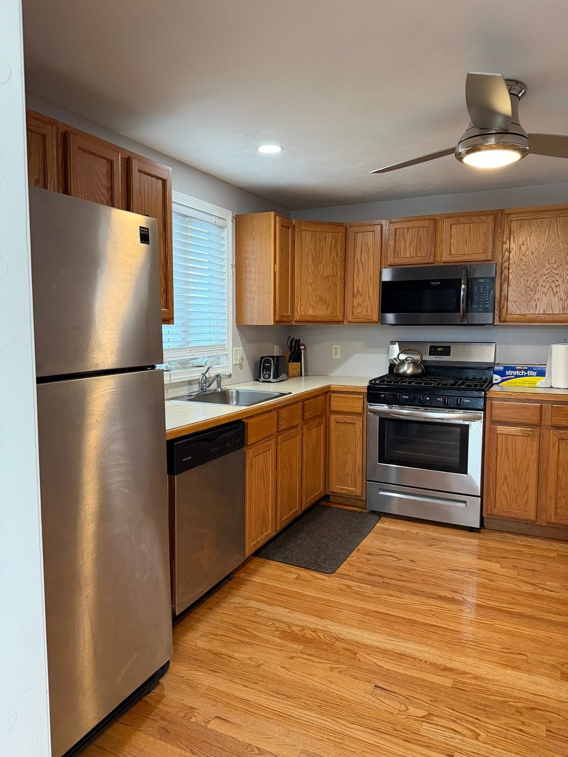 Single Family Residence at 25 Ridlon Rd, Boston MA 02136, Boston, photo 13 of 40