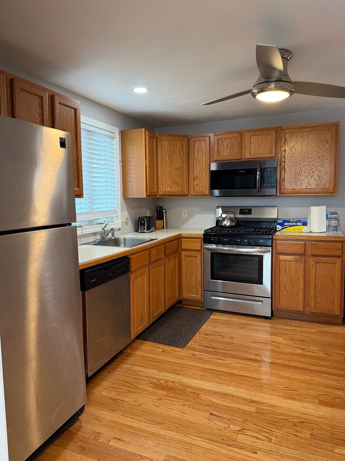Single Family Residence at 25 Ridlon Rd, Boston MA 02136, Boston, photo 12 of 40