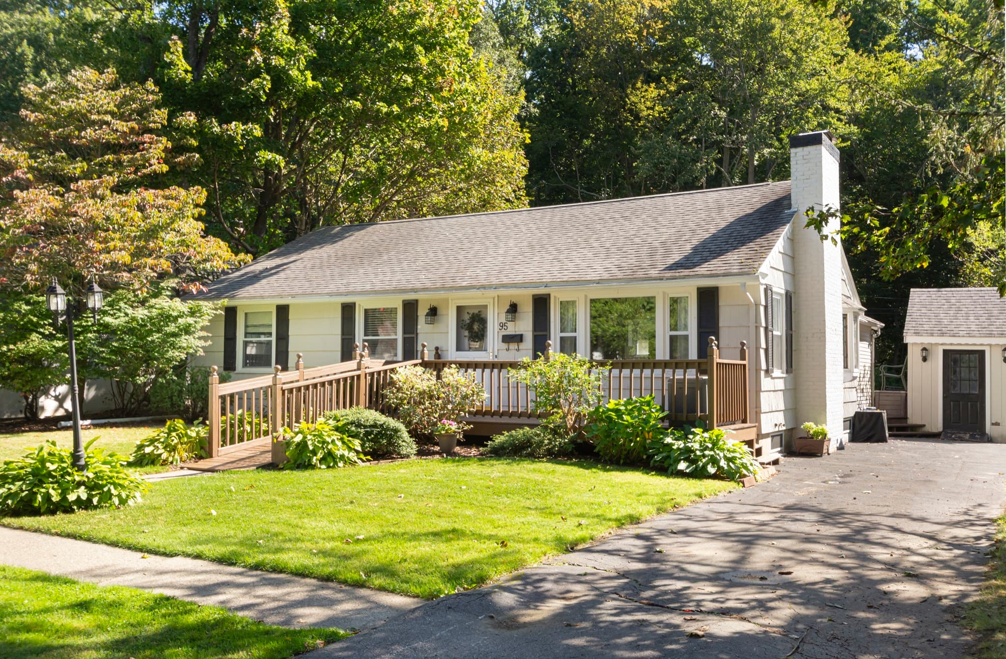 95 S Flagg St, Worcester MA 01602