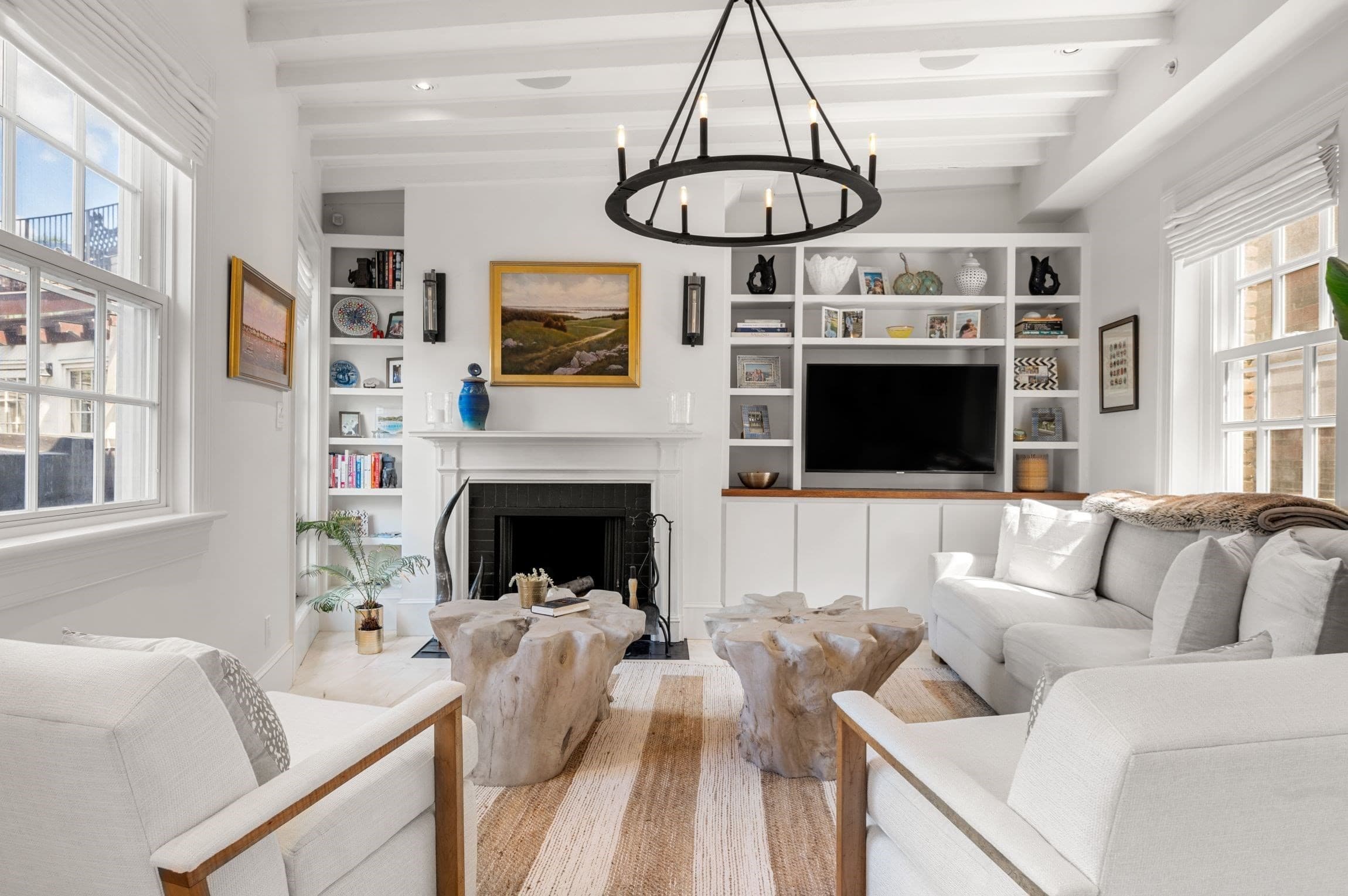 Condominium at 5 West Hill Place # D, Boston MA 02114, photo 2 of 16