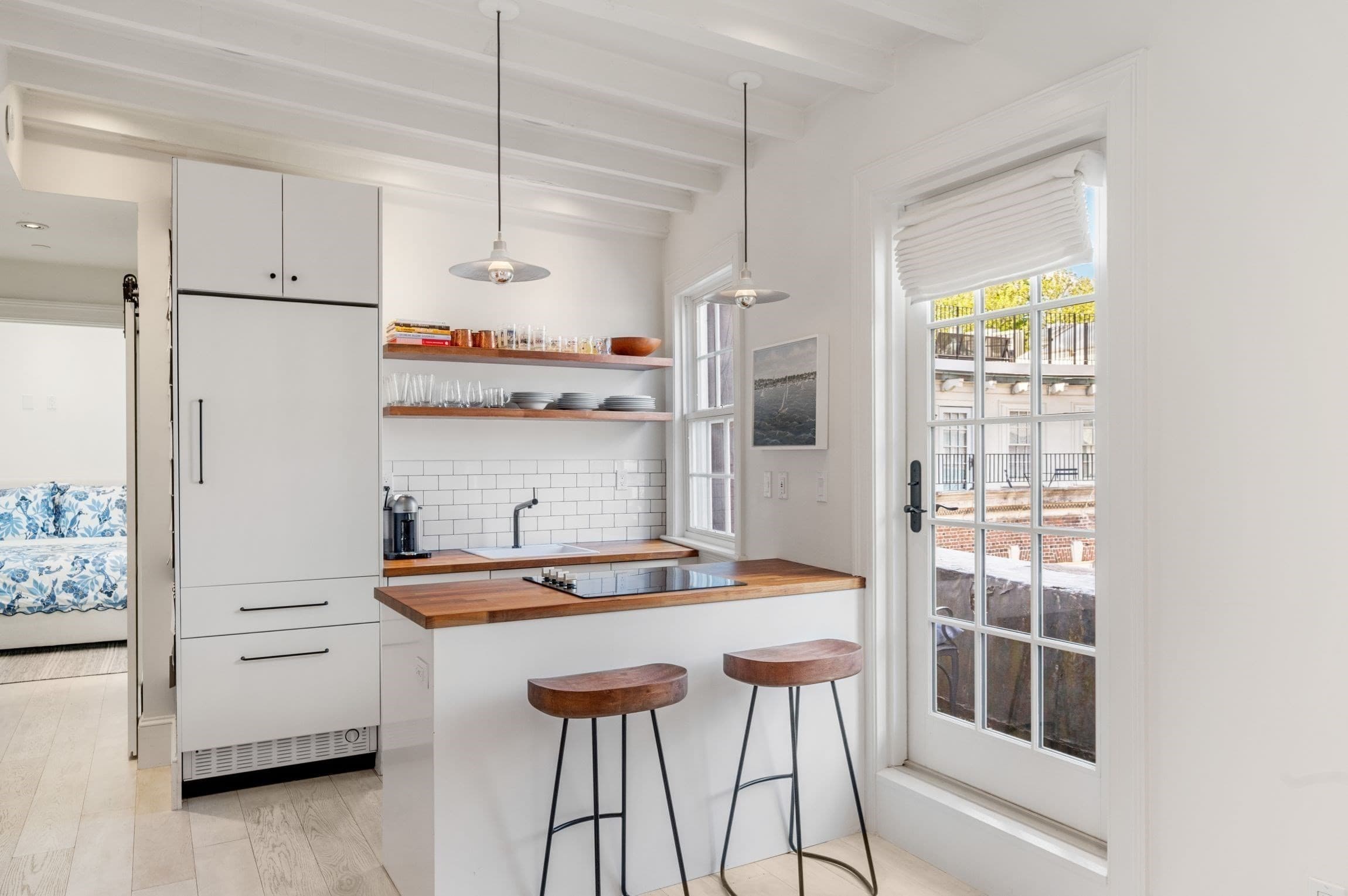 Condominium at 5 West Hill Place # D, Boston MA 02114, photo 6 of 16