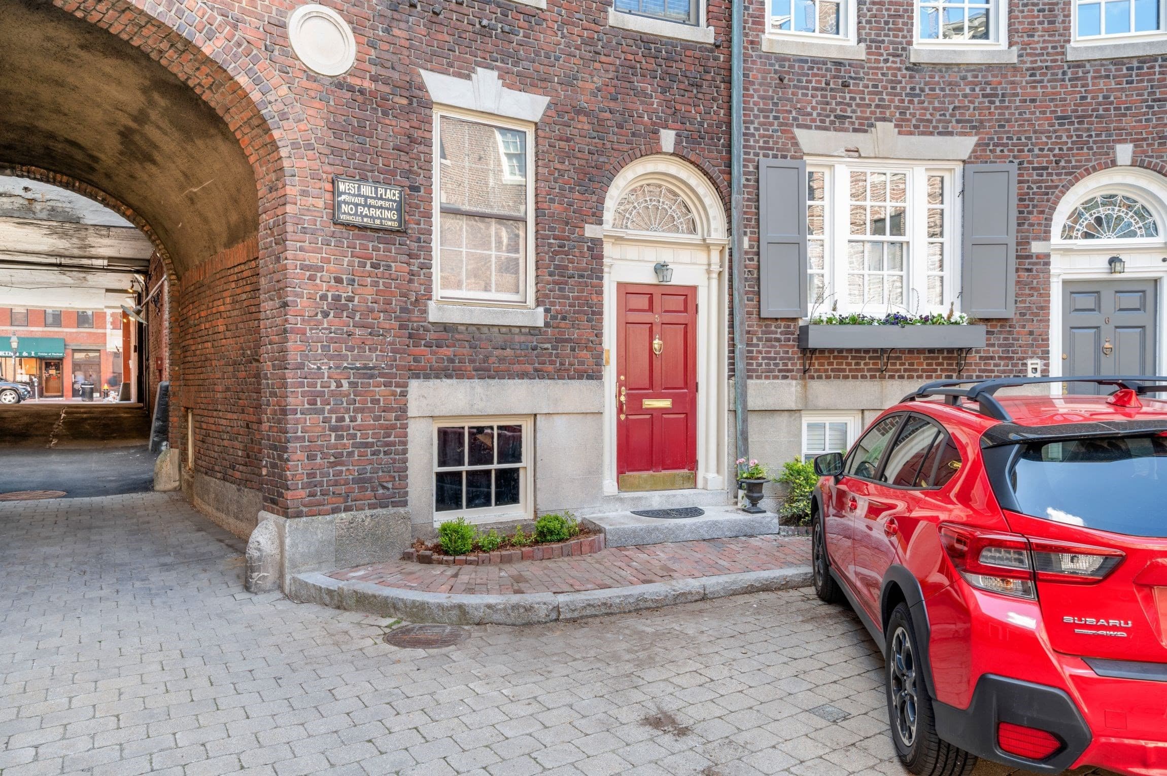 Condominium at 5 West Hill Place # D, Boston MA 02114, photo 14 of 16