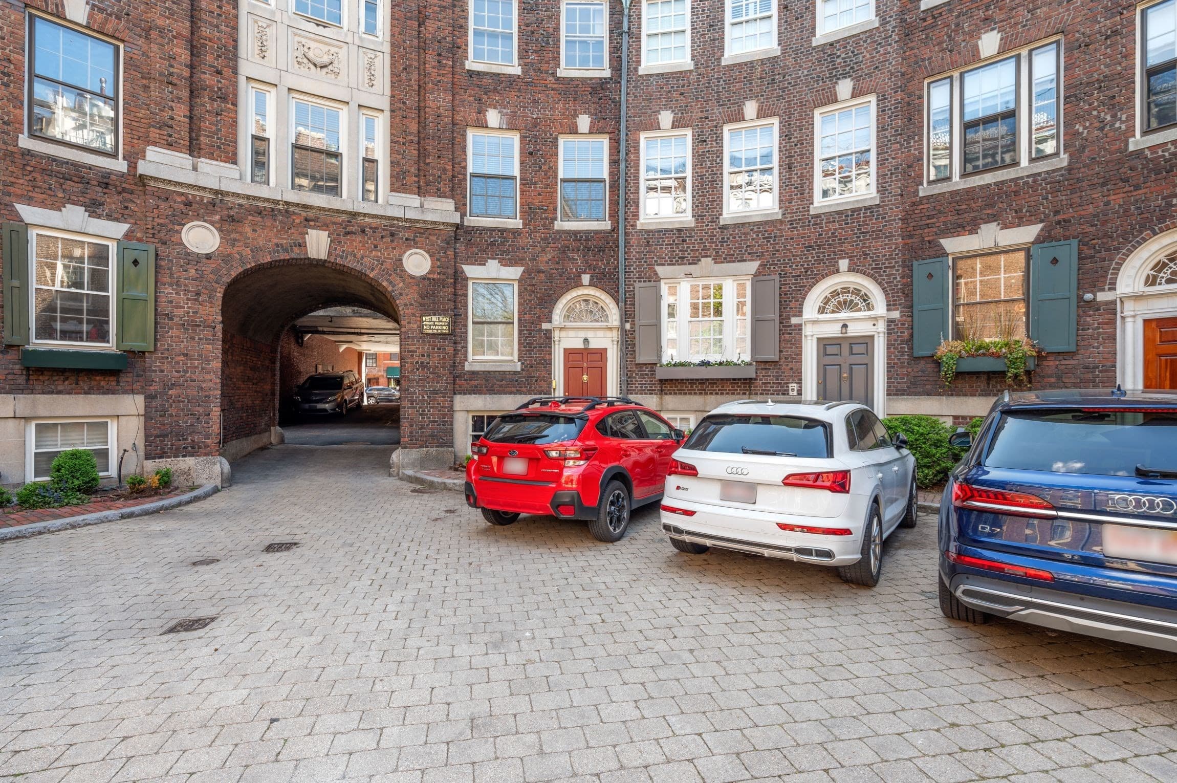 Condominium at 5 West Hill Place # D, Boston MA 02114, photo 15 of 16