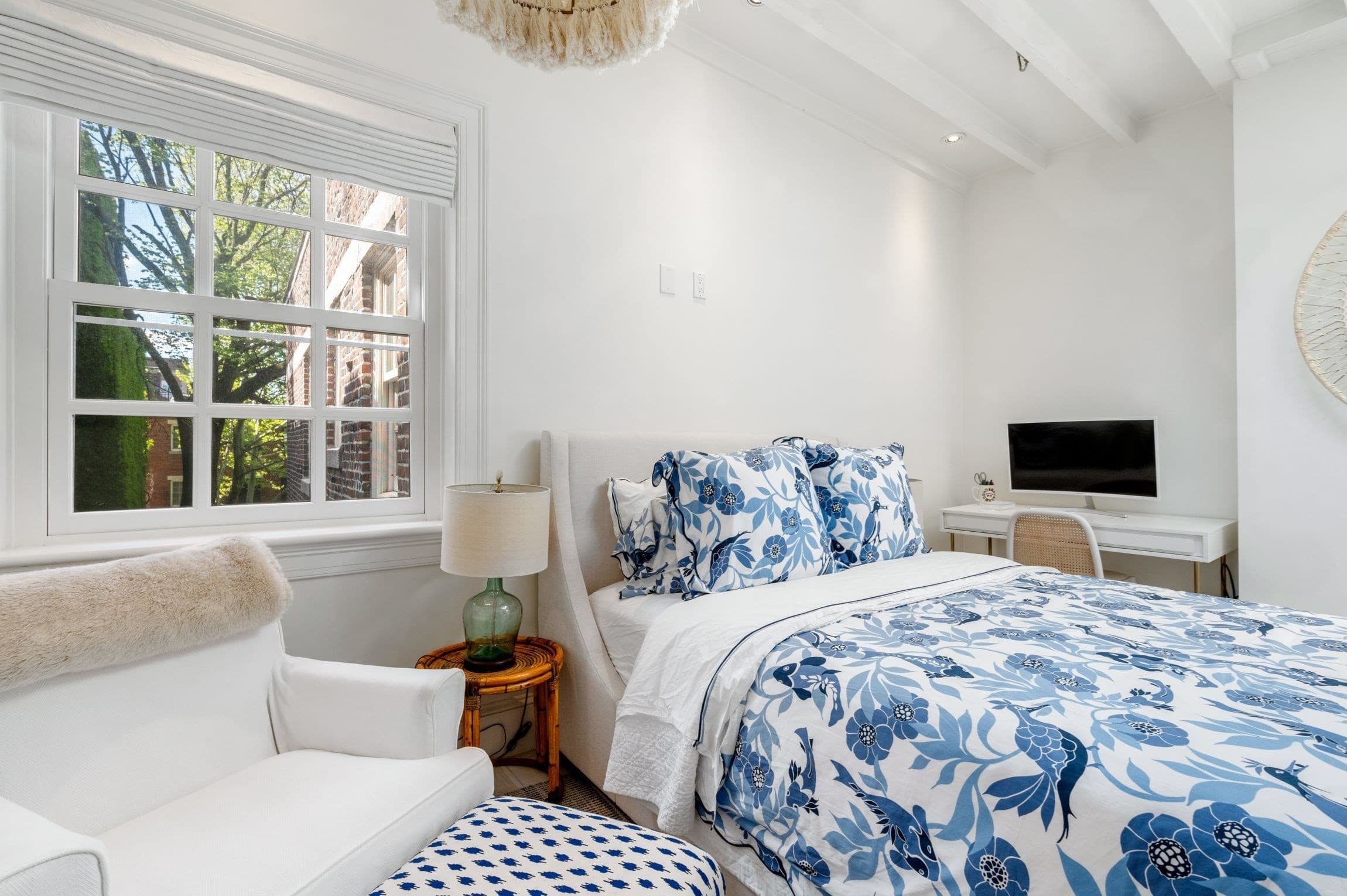 Condominium at 5 West Hill Place # D, Boston MA 02114, photo 11 of 16