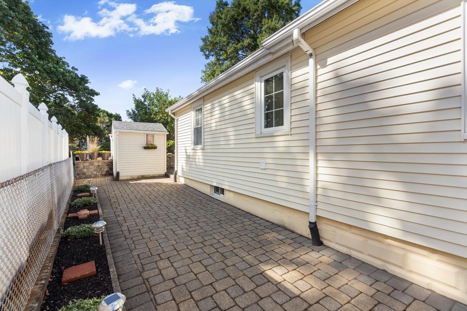 Single Family Residence at 75 Park Ave, Medford MA 02155, Medford, photo 23 of 31