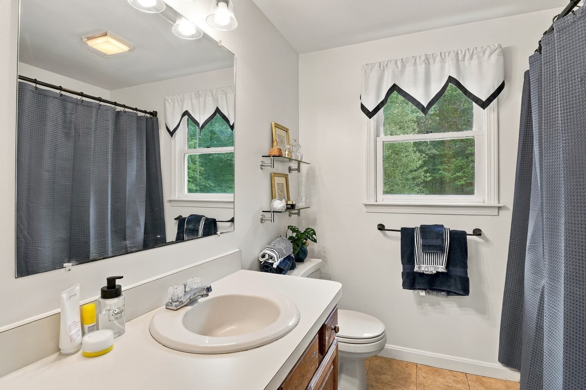 Single Family Residence at 7 Trout Brook Way, Shirley MA 01464, photo 21 of 40
