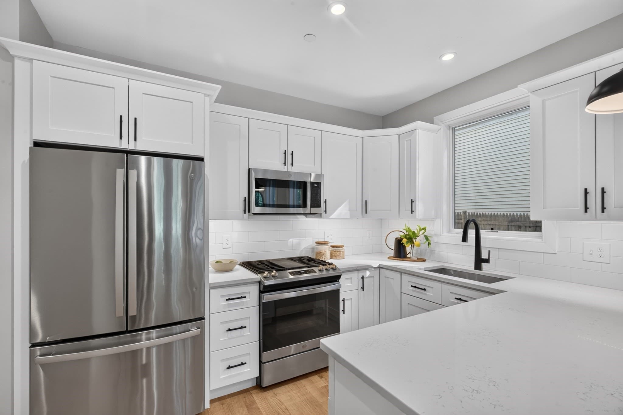 Condominium at 123-125 Centre Street # 6, Boston MA 02124, Boston, photo 2 of 38