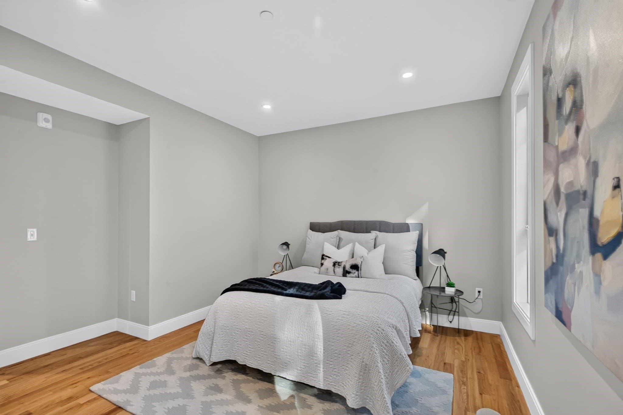 Condominium at 123-125 Centre Street # 6, Boston MA 02124, Boston, photo 13 of 38