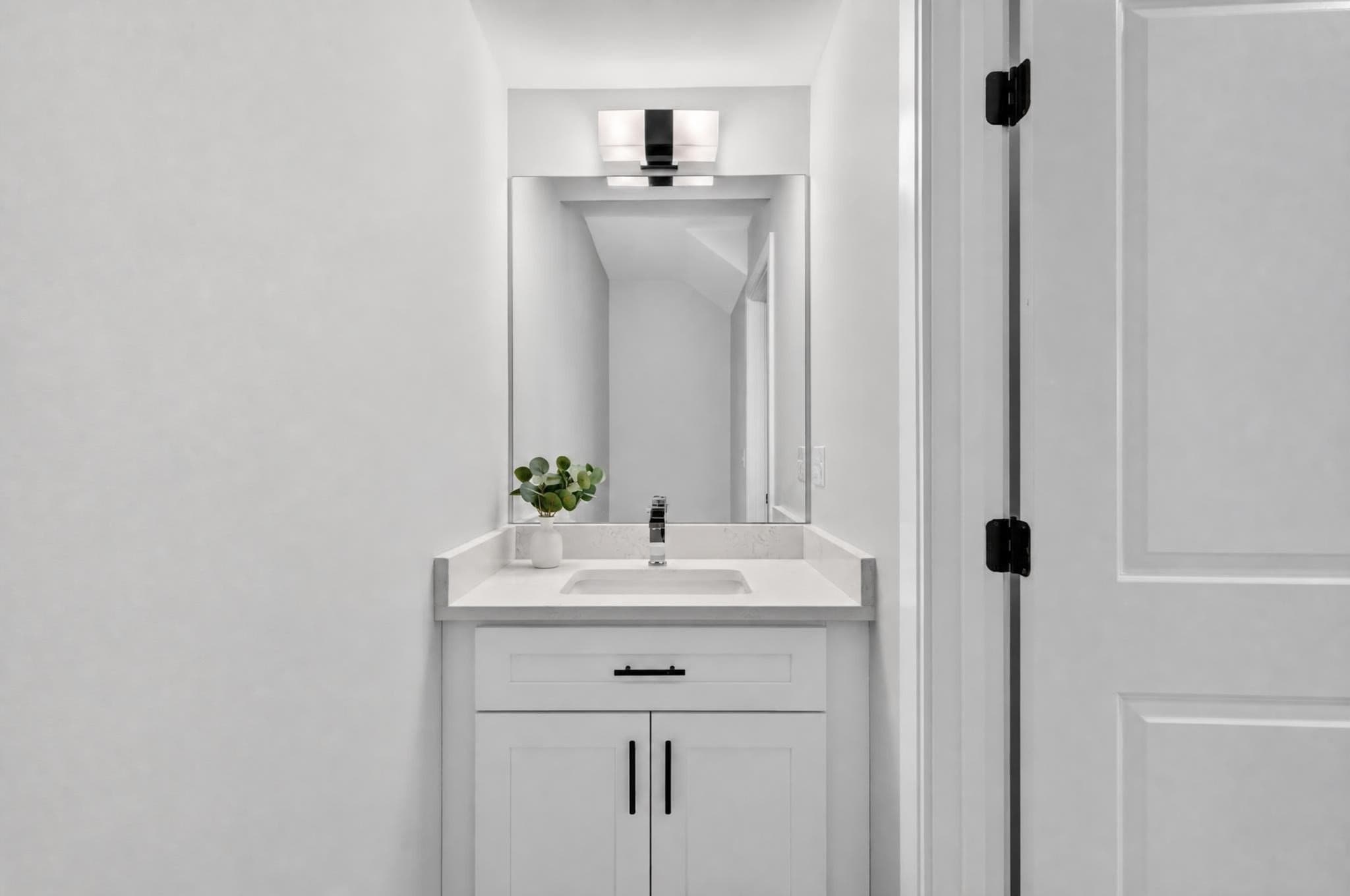 Condominium at 123-125 Centre Street # 6, Boston MA 02124, Boston, photo 10 of 38