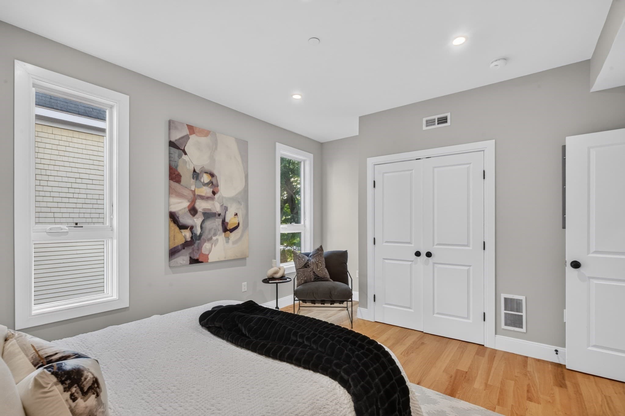 Condominium at 123-125 Centre Street # 6, Boston MA 02124, Boston, photo 15 of 38
