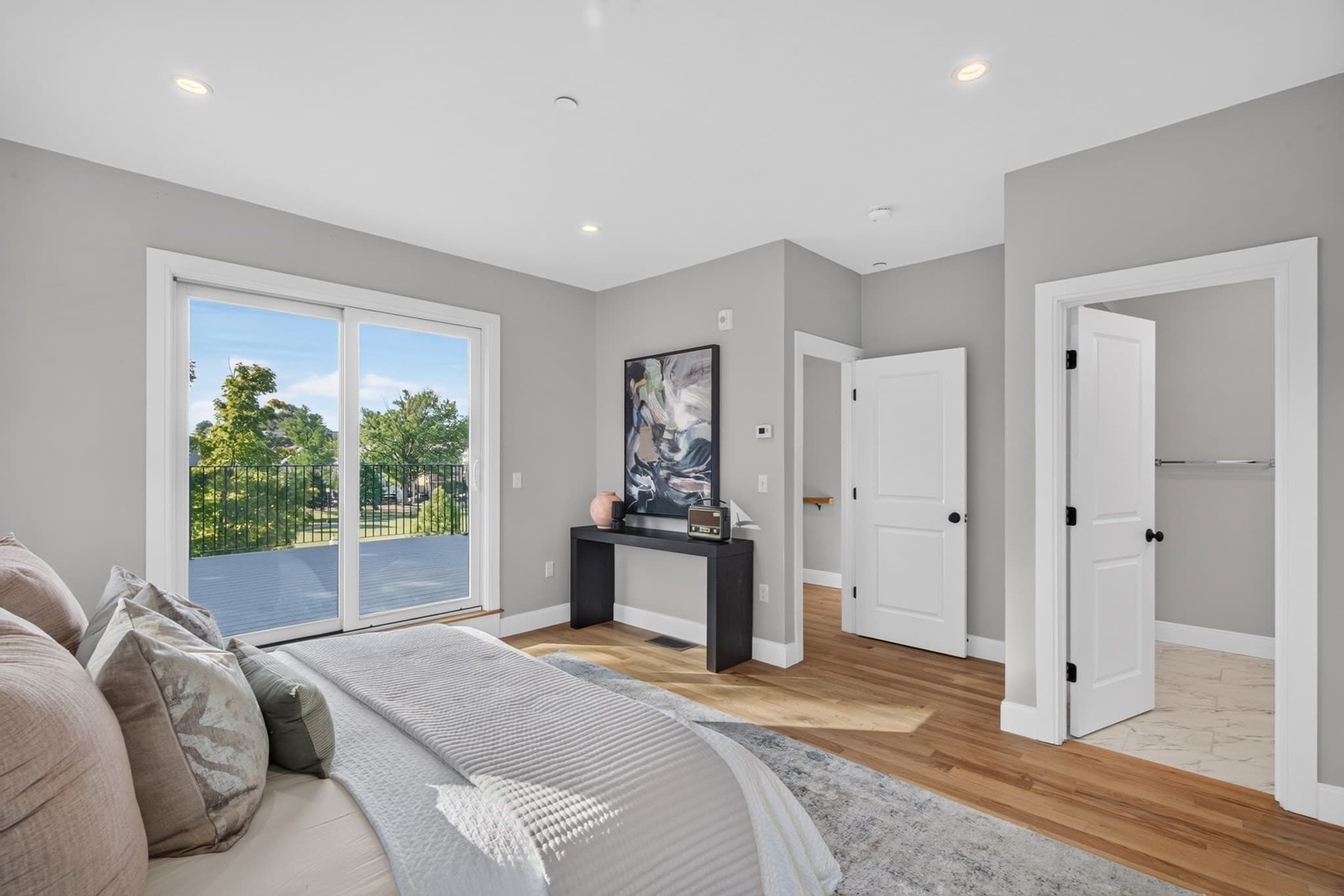 Condominium at 123-125 Centre Street # 6, Boston MA 02124, Boston, photo 31 of 38