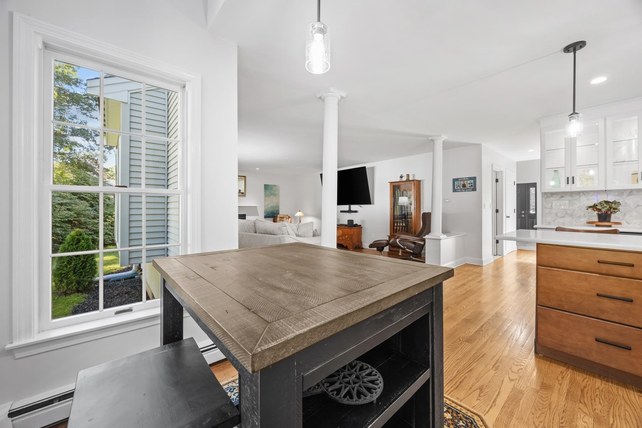 Single Family Residence at 101 Diniz Drive, Raynham MA 02767, photo 16 of 42