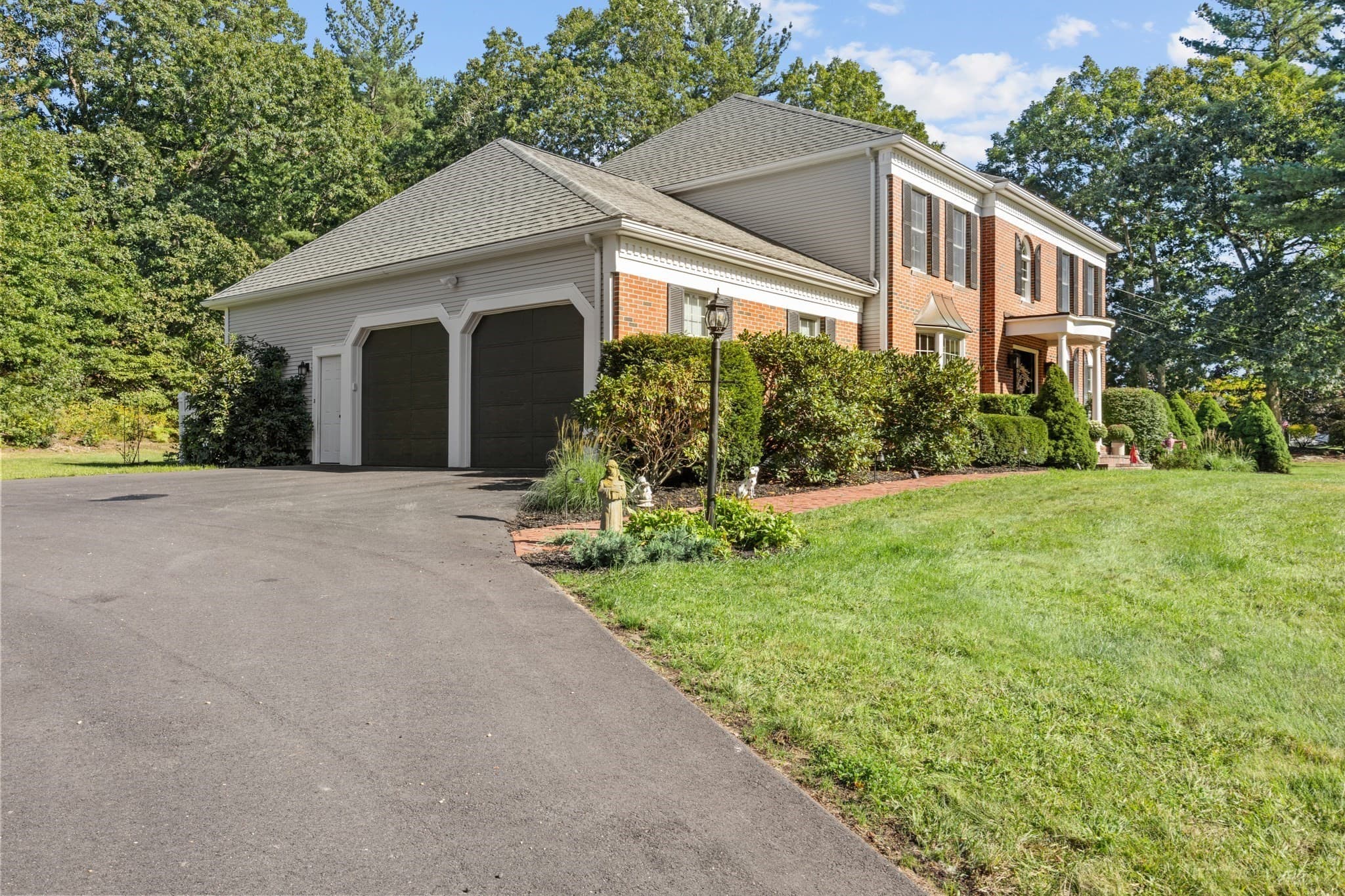 Single Family Residence at 101 Diniz Drive, Raynham MA 02767, photo 3 of 42
