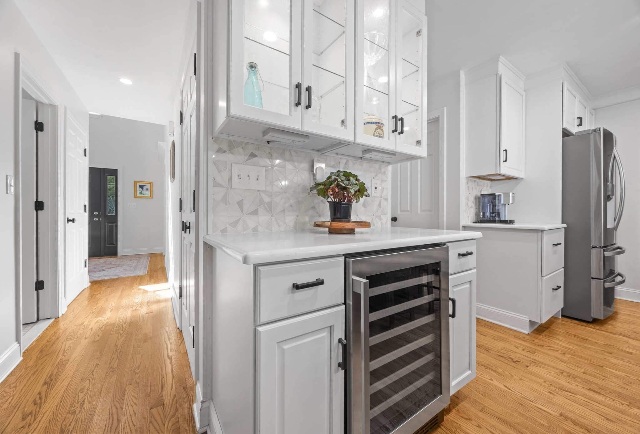 Single Family Residence at 101 Diniz Drive, Raynham MA 02767, photo 15 of 42
