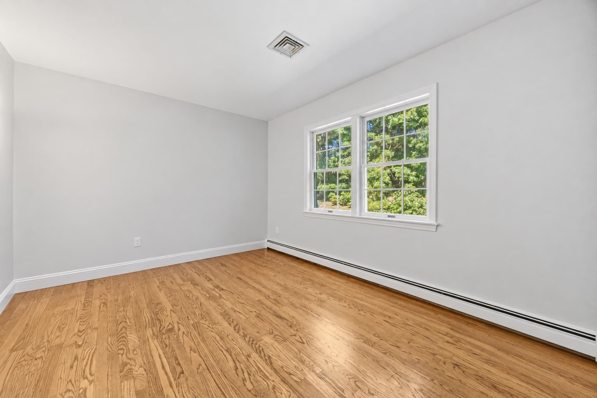 Single Family Residence at 101 Diniz Drive, Raynham MA 02767, photo 19 of 42
