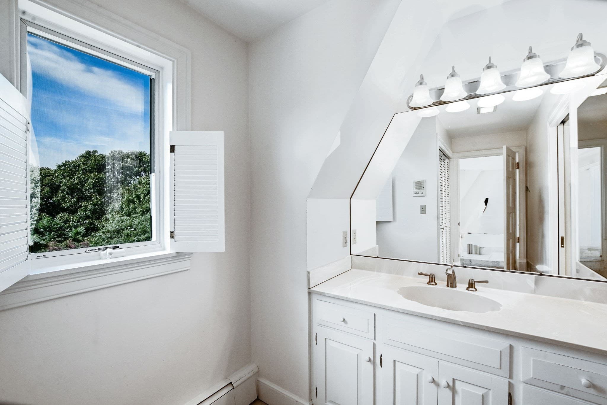 Single Family Residence at 222 Sippewissett Rd, Falmouth MA 02540, Falmouth, photo 25 of 42