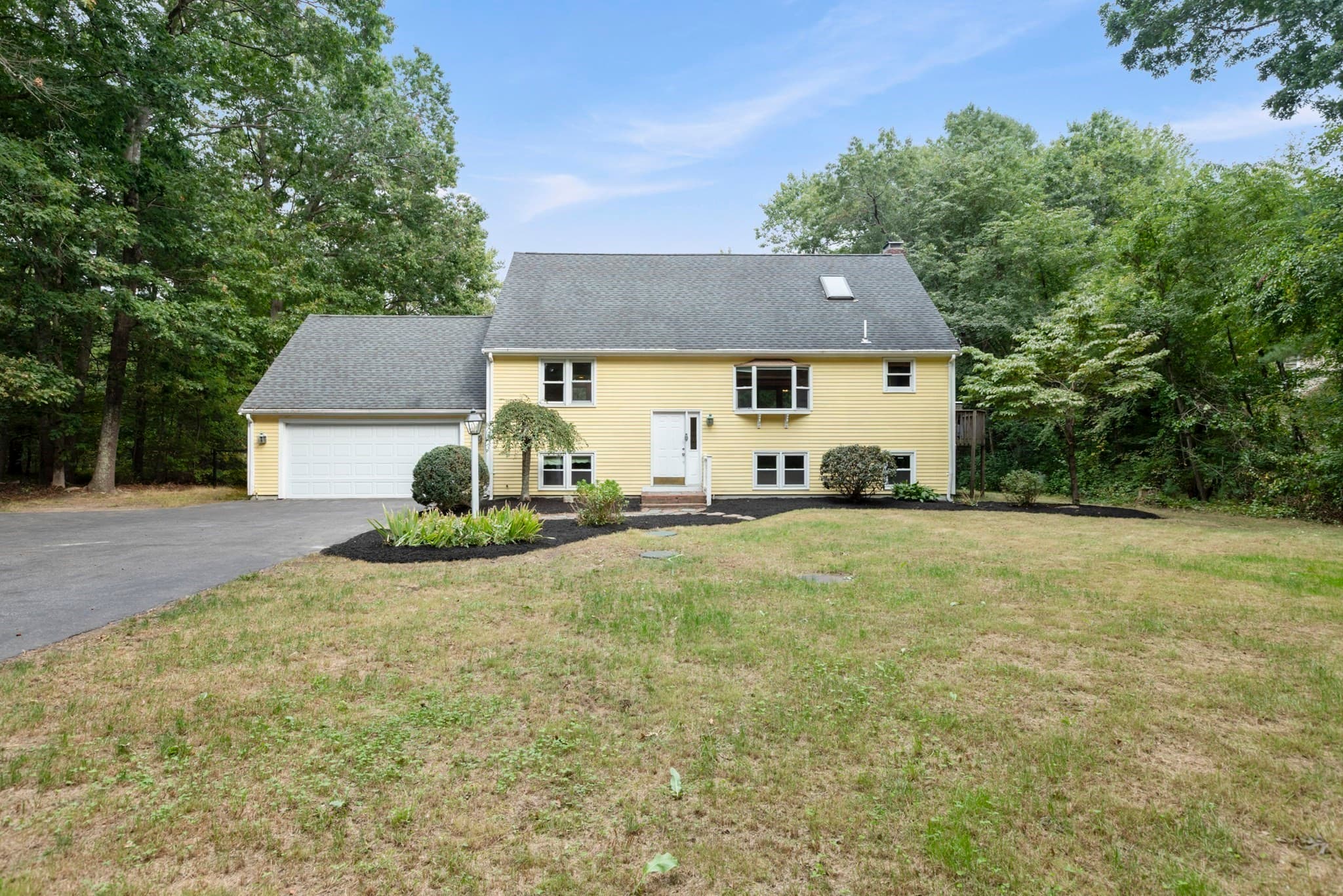 Single Family Residence at 15 N Precinct St, Lakeville MA 02347, Lakeville, photo 6 of 41