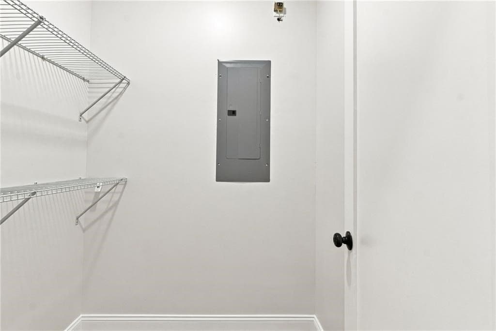 Single Family Residence at 515 Gaskill St, Woonsocket RI 02895, Woonsocket, photo 14 of 42
