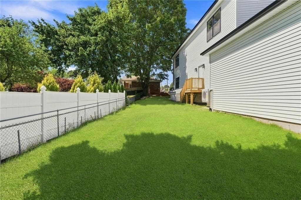Single Family Residence at 515 Gaskill St, Woonsocket RI 02895, Woonsocket, photo 40 of 42