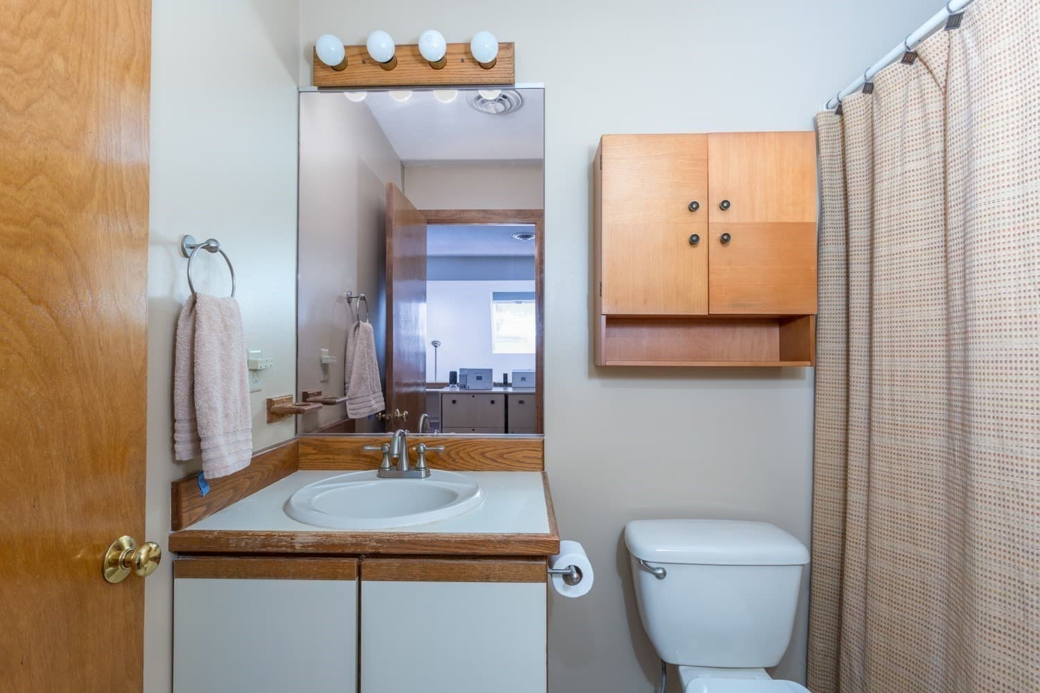 Condominium at 22 Hawthorne Vlg # D, Franklin MA 02038, Franklin, photo 30 of 42