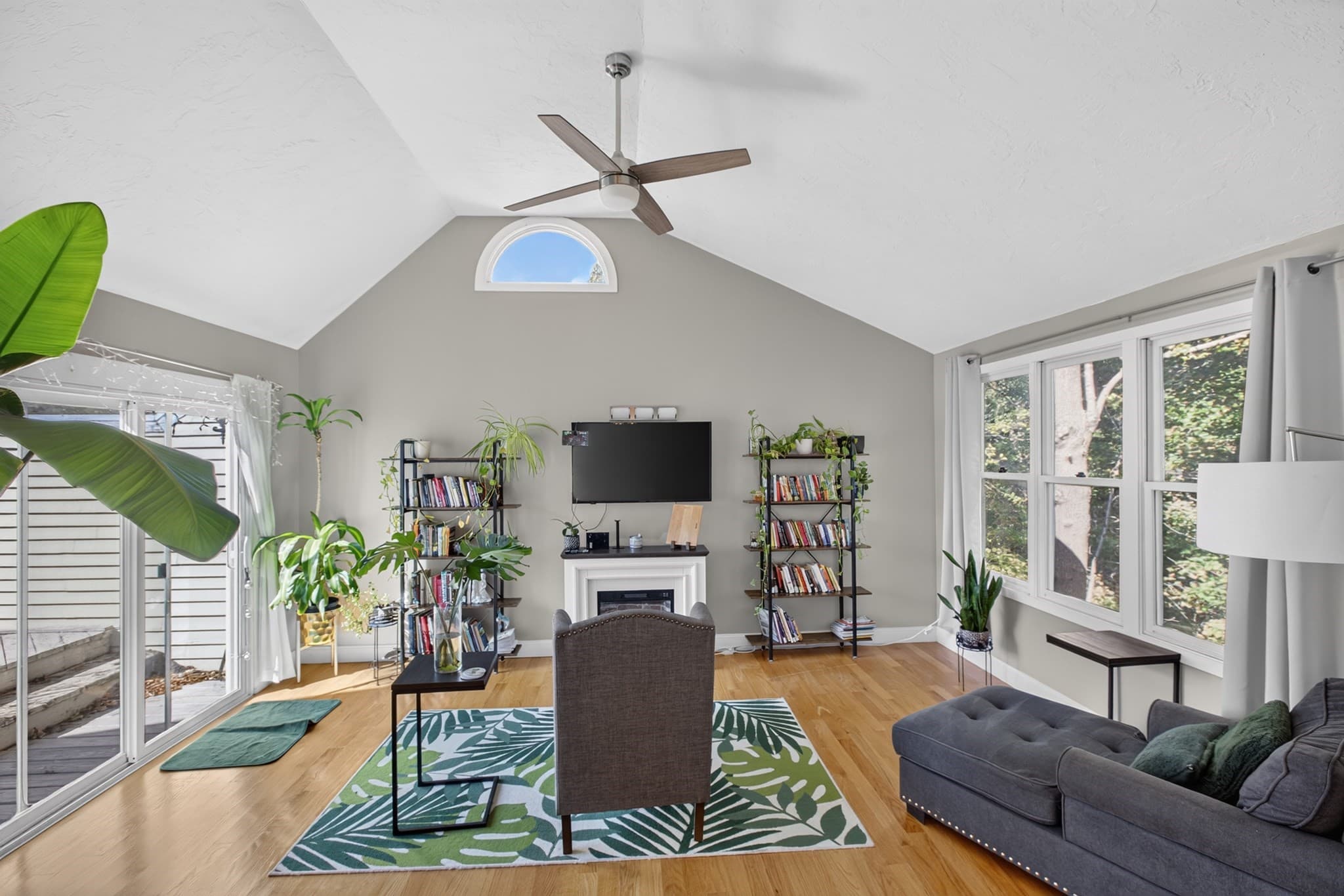 Condominium at 42 Epping Street # 4, Lowell MA 01852, Lowell, photo 7 of 30