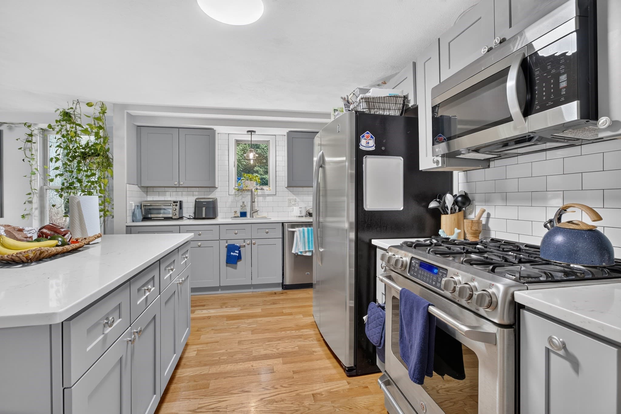 Condominium at 42 Epping Street # 4, Lowell MA 01852, Lowell, photo 15 of 30