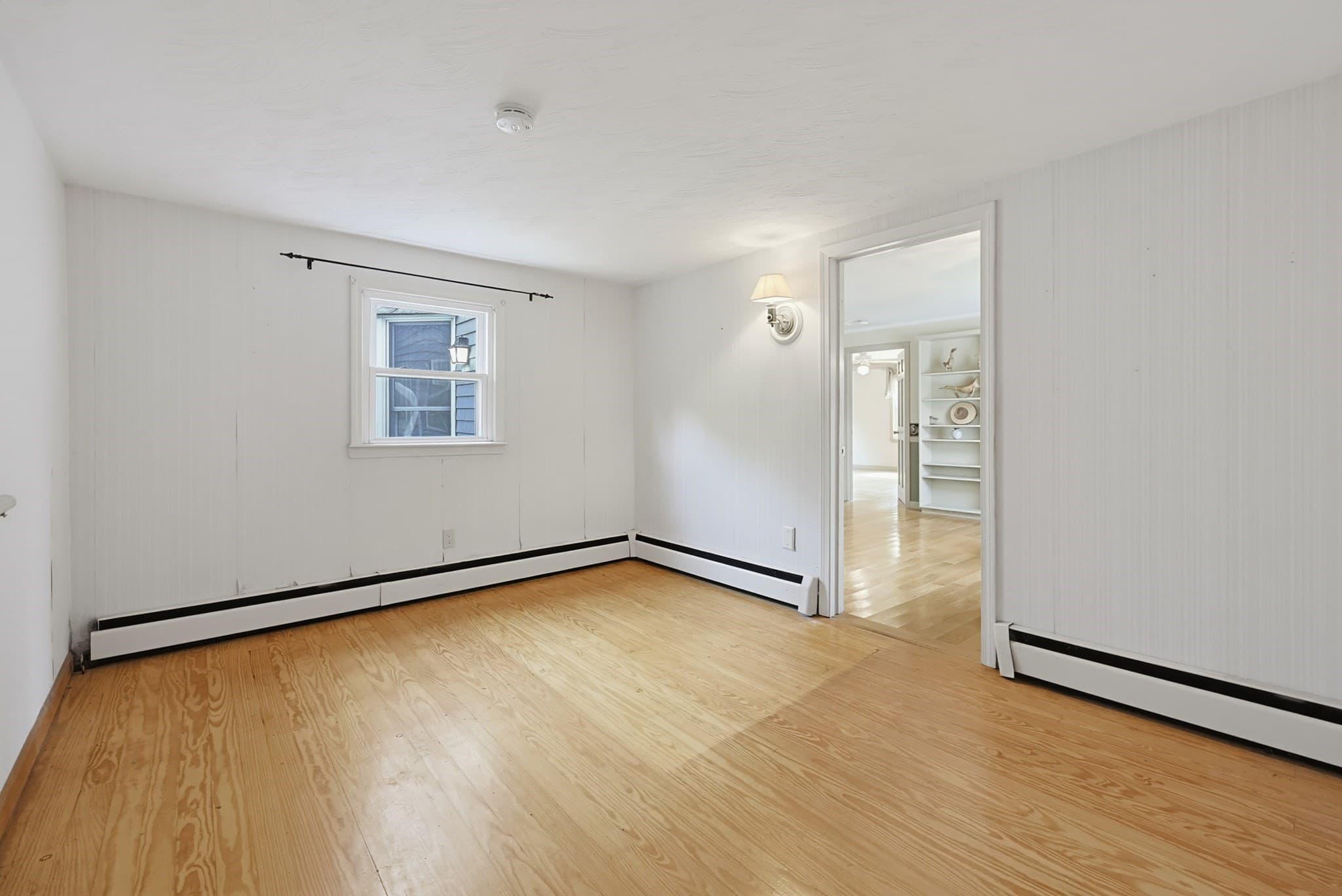 Single Family Residence at 223 Reed Rd, Westport MA 02790, Westport, photo 16 of 41
