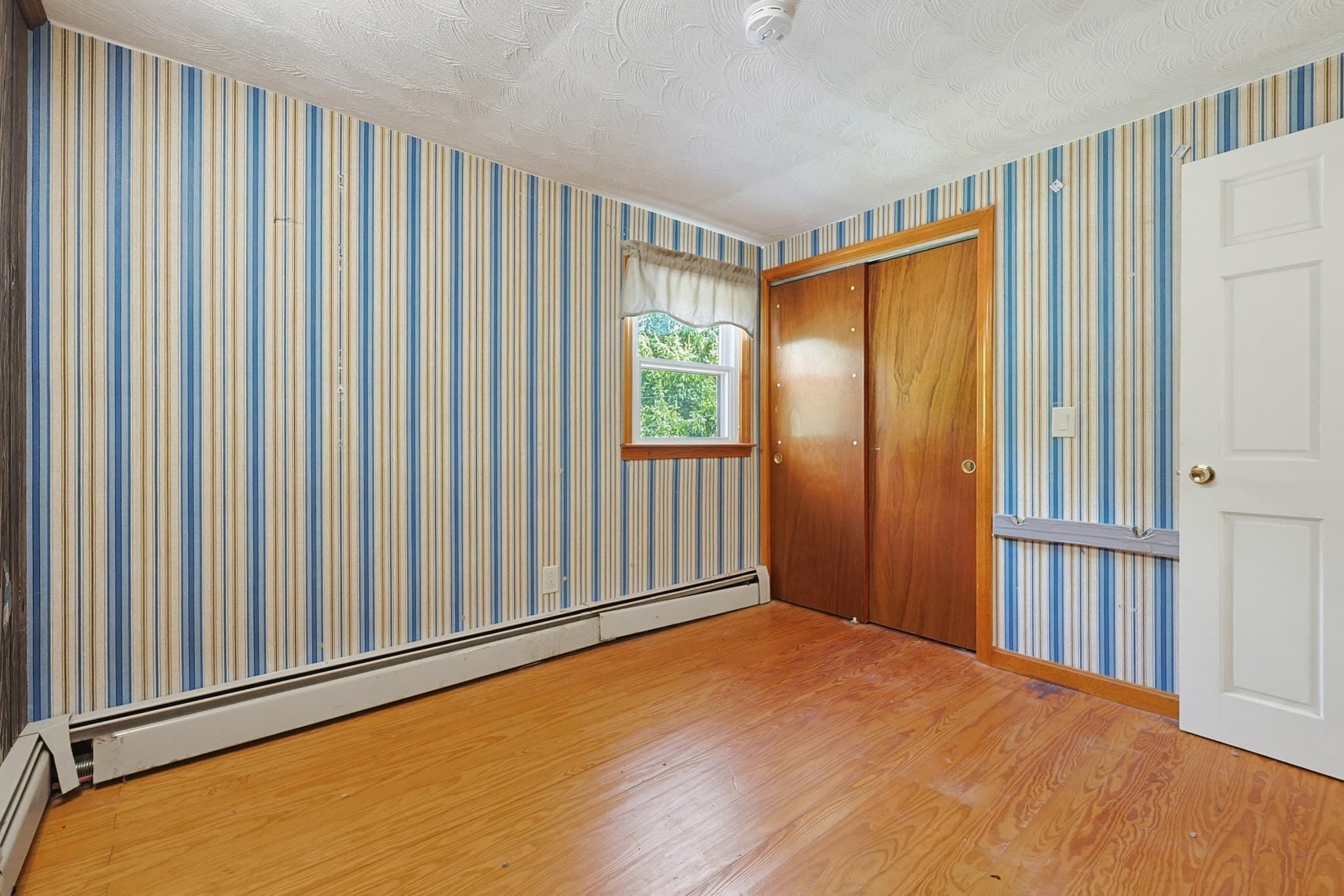 Single Family Residence at 223 Reed Rd, Westport MA 02790, Westport, photo 12 of 41