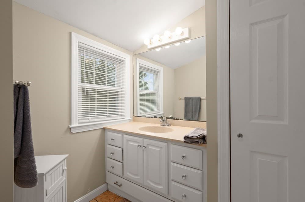 Single Family Residence at 128 Collins St, Danvers MA 01923, Danvers, photo 19 of 22