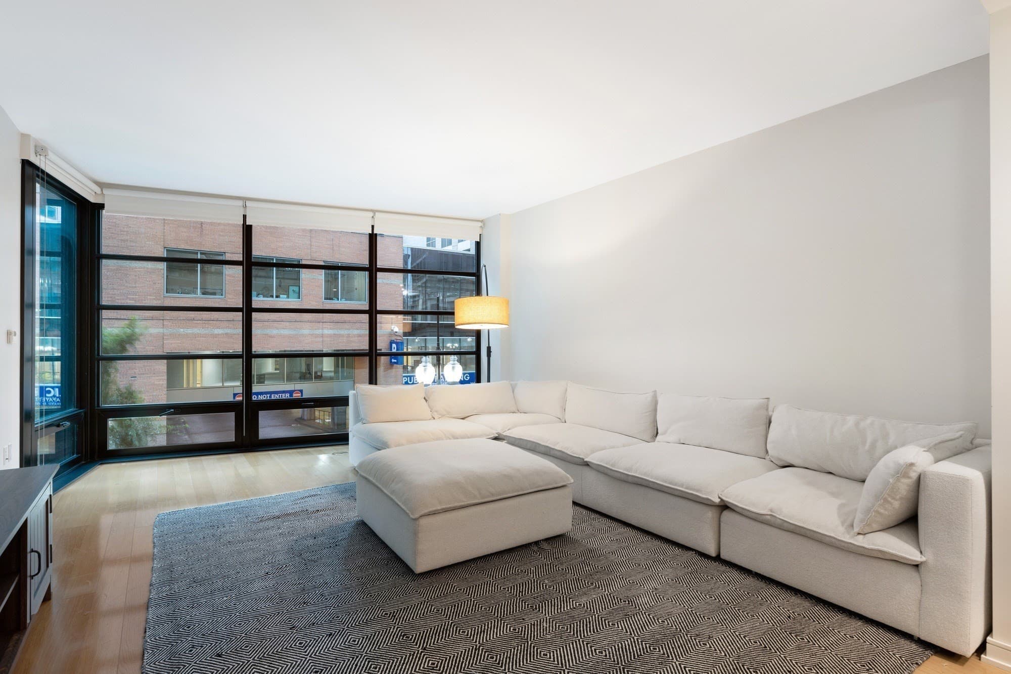 Condominium at 580 Washington # 204, Boston MA 02111, photo 6 of 21