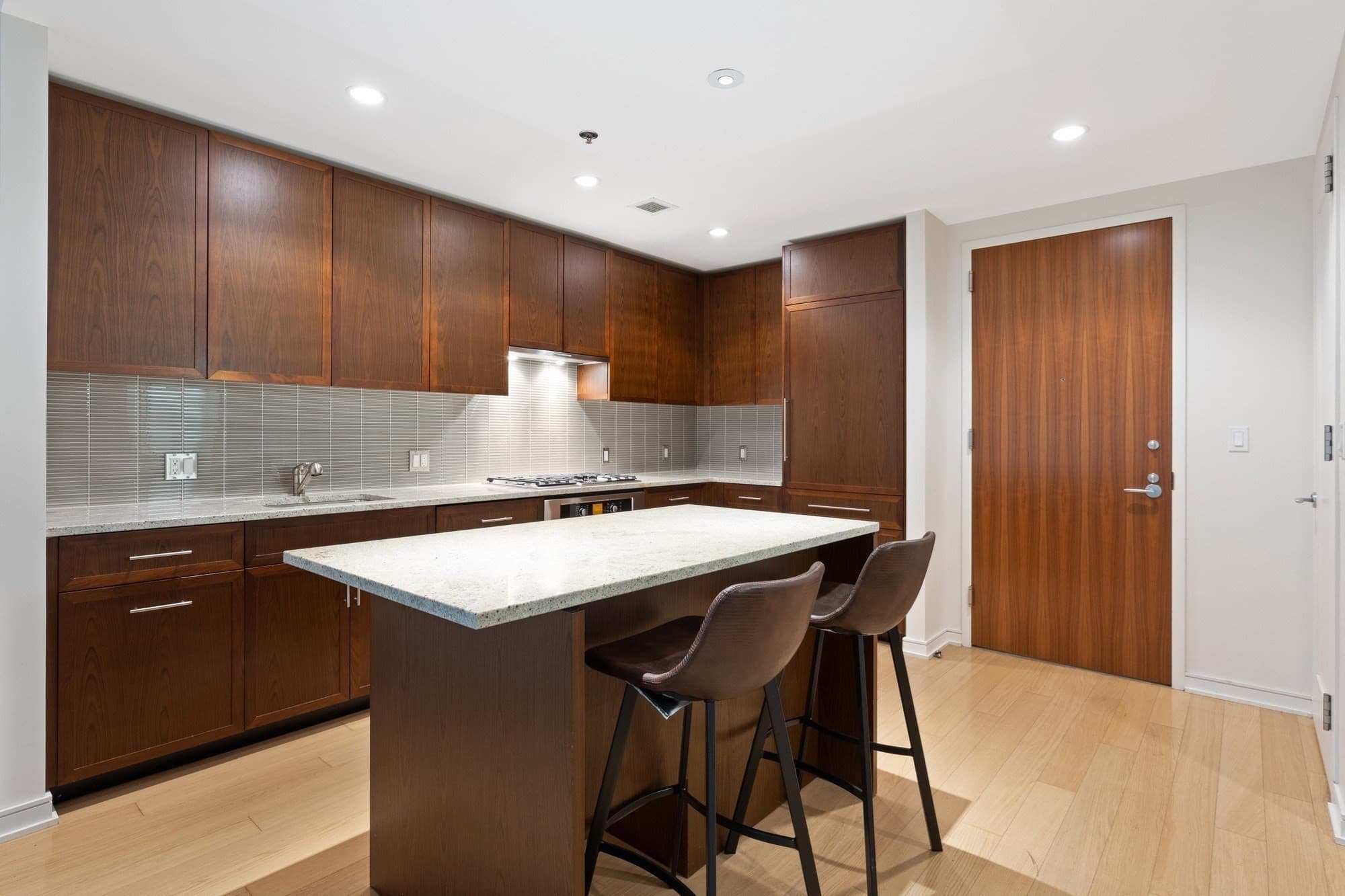 Condominium at 580 Washington # 204, Boston MA 02111, photo 3 of 21
