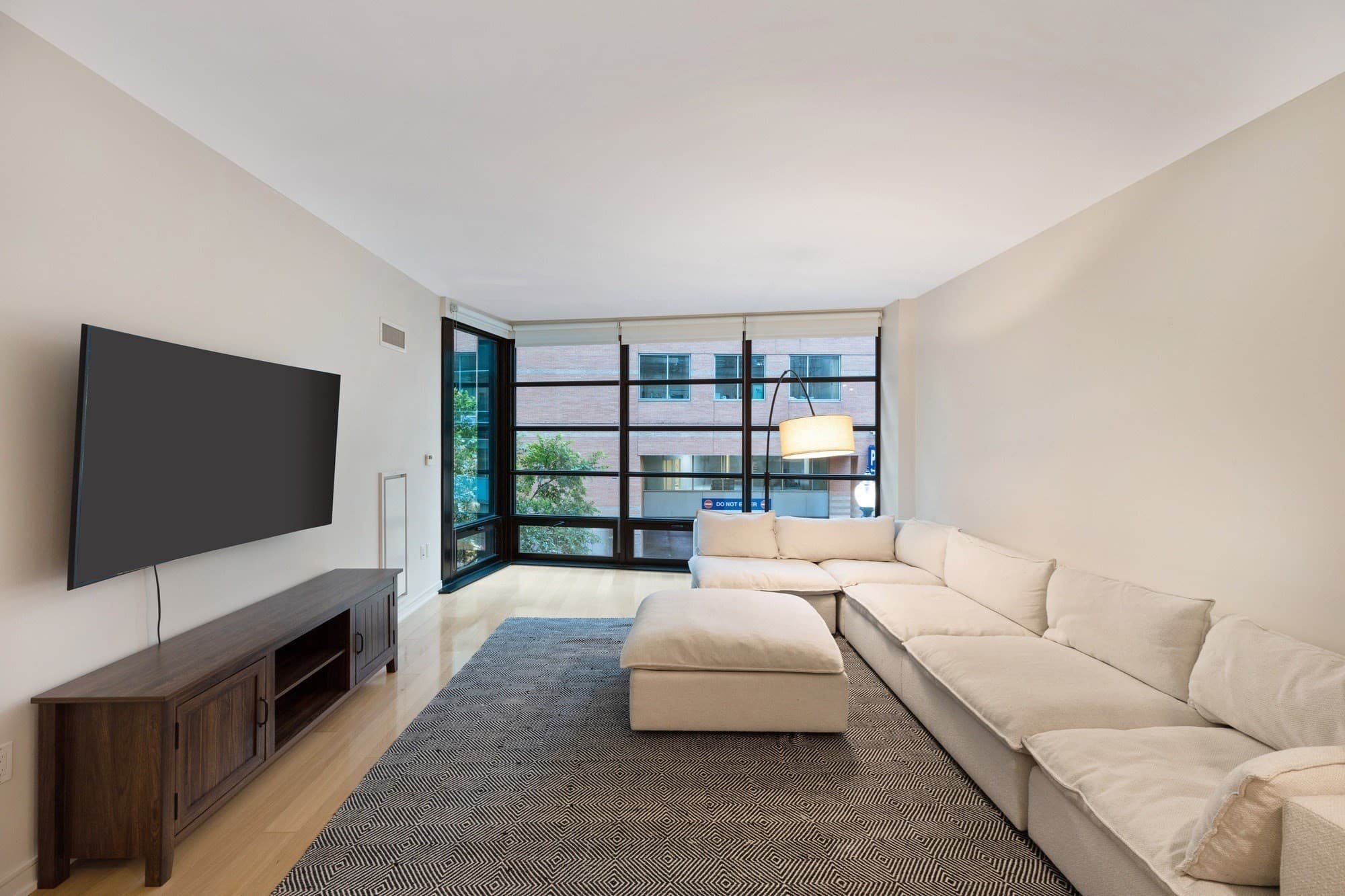 Condominium at 580 Washington # 204, Boston MA 02111, photo 8 of 21