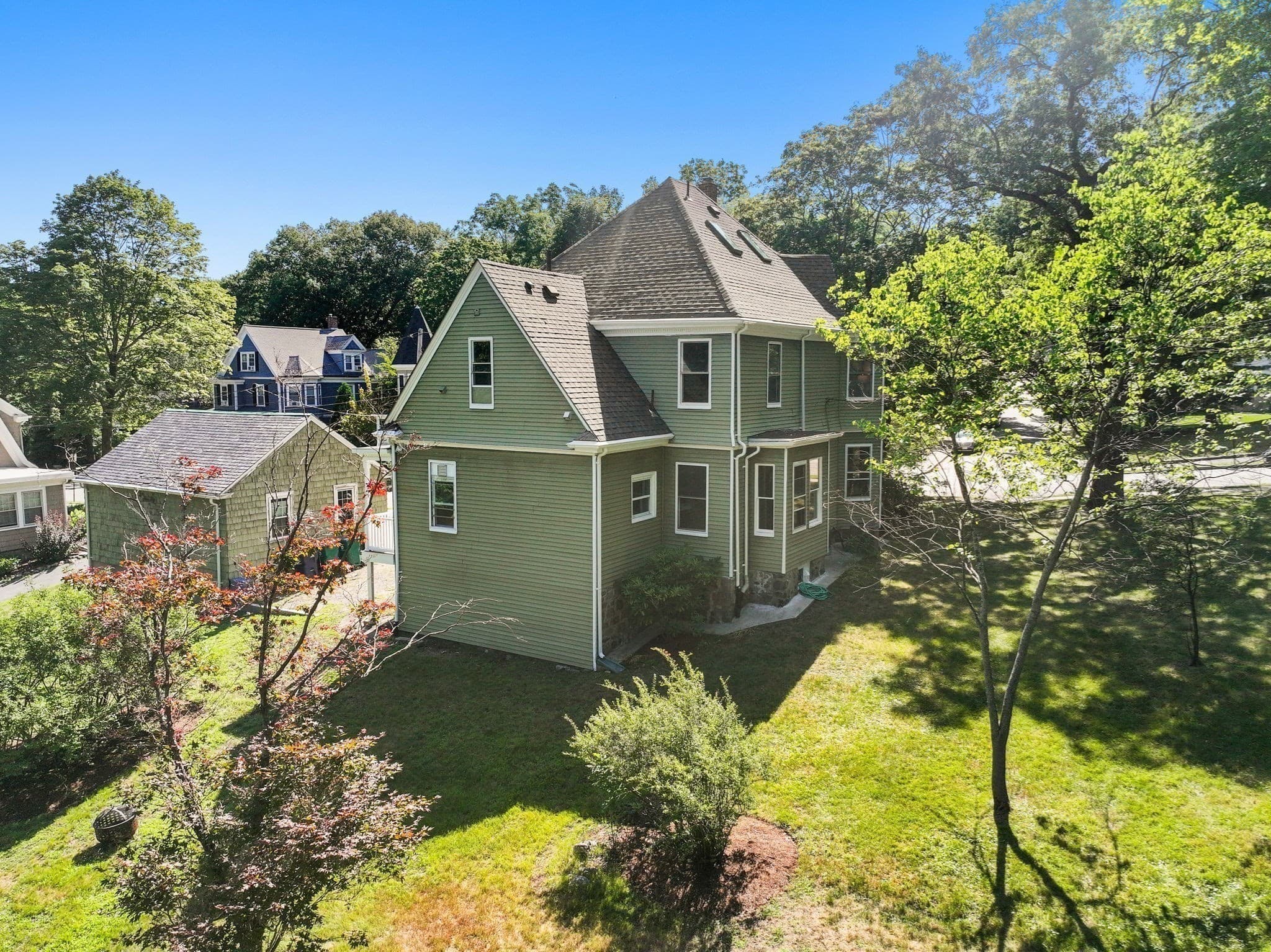 Single Family Residence at 305 Central Street, Newton MA 02466, Newton, photo 3 of 42