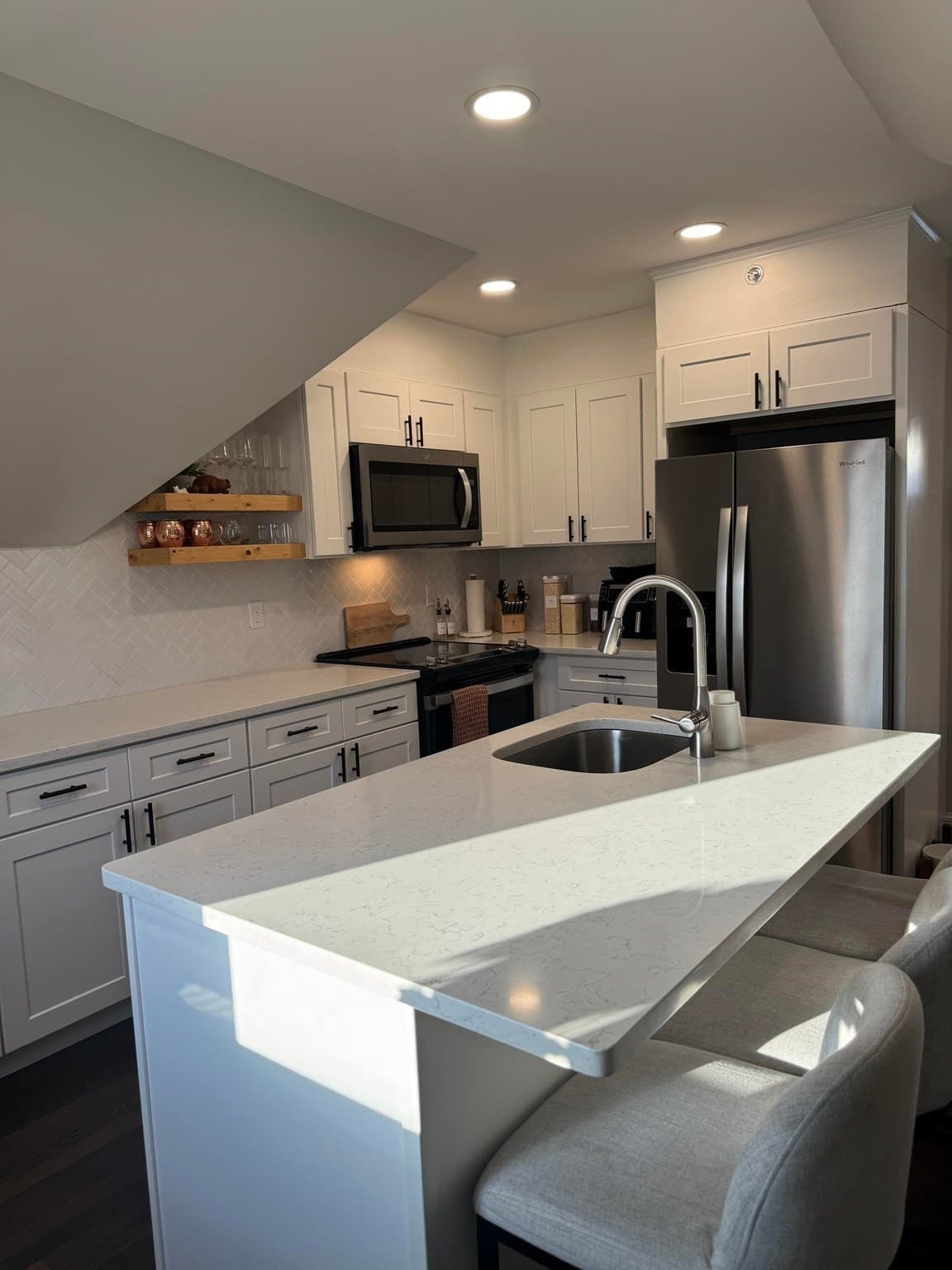 Condominium at 12 Magnolia St # 3, Malden MA 02148, Malden, photo 3 of 8