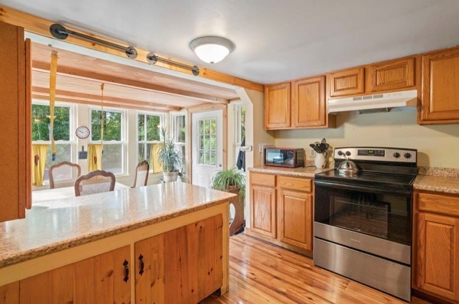 Single Family Residence at 64 Munsell St, Belchertown MA 01007, Belchertown, photo 5 of 25