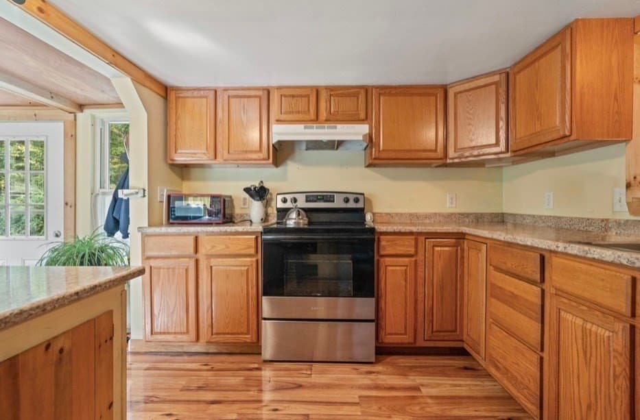 Single Family Residence at 64 Munsell St, Belchertown MA 01007, Belchertown, photo 4 of 25