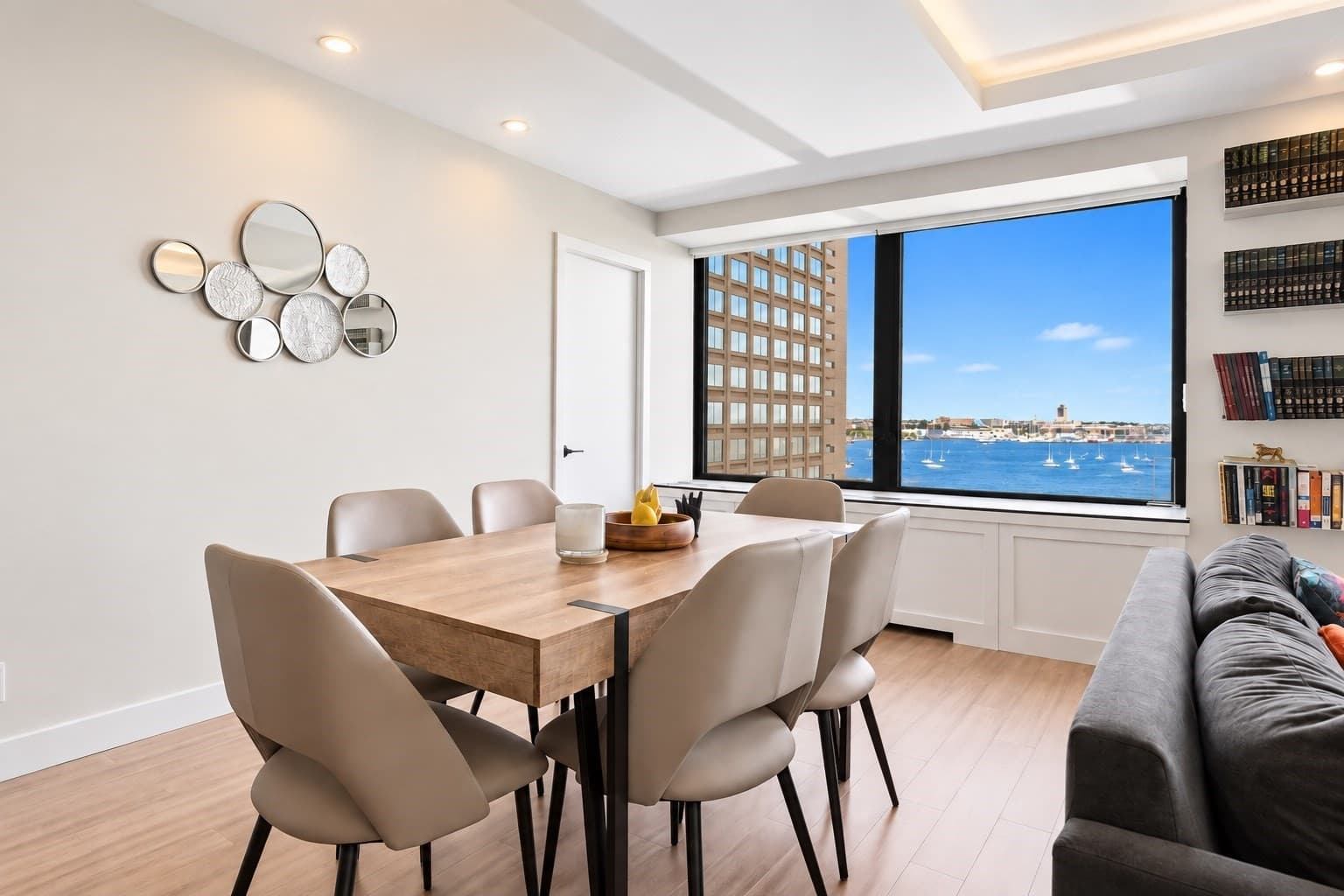 Condominium at 65 E India Row # 10E, Boston MA 02110, photo 5 of 30