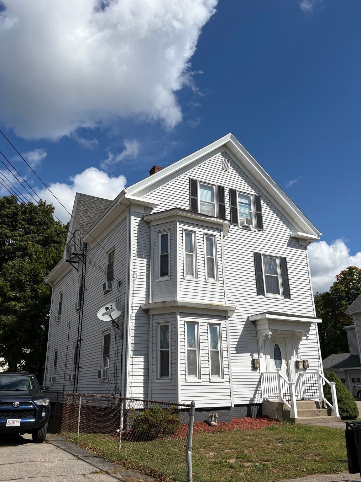 3 Family - 3 Units Up/Down at 15 Leonard Street, North Attleboro MA 02760, North Attleboro, photo 3 of 34