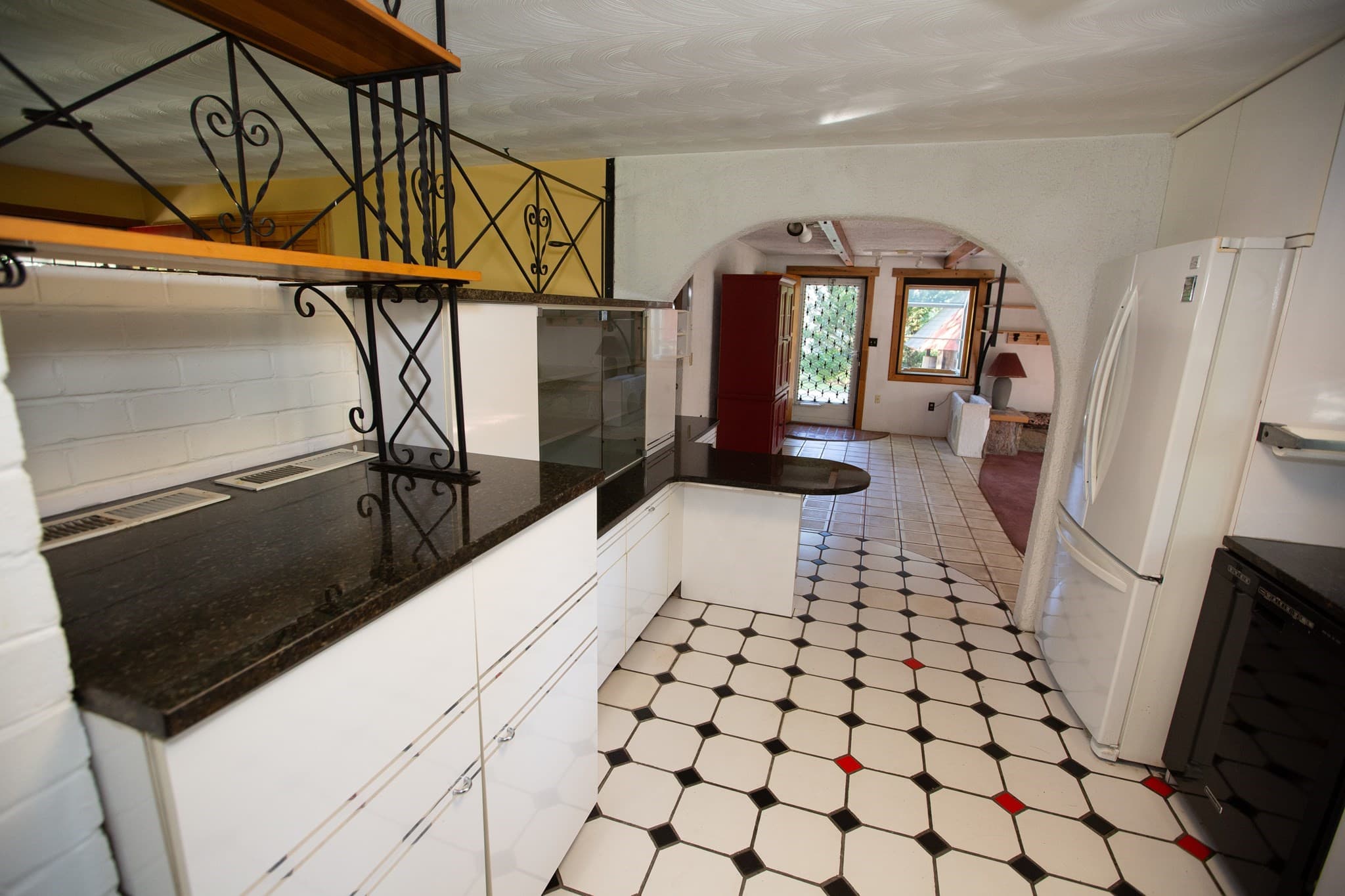 Single Family Residence at 26 Janet Rd, Chelmsford MA 01824, Chelmsford, photo 11 of 27