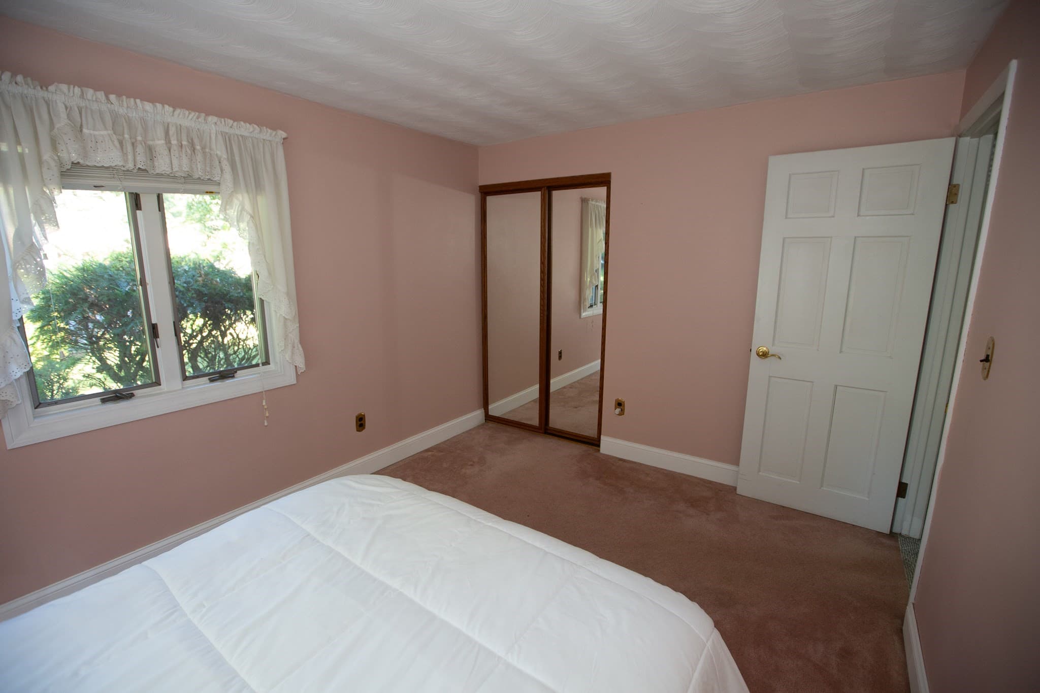 Single Family Residence at 26 Janet Rd, Chelmsford MA 01824, Chelmsford, photo 19 of 27