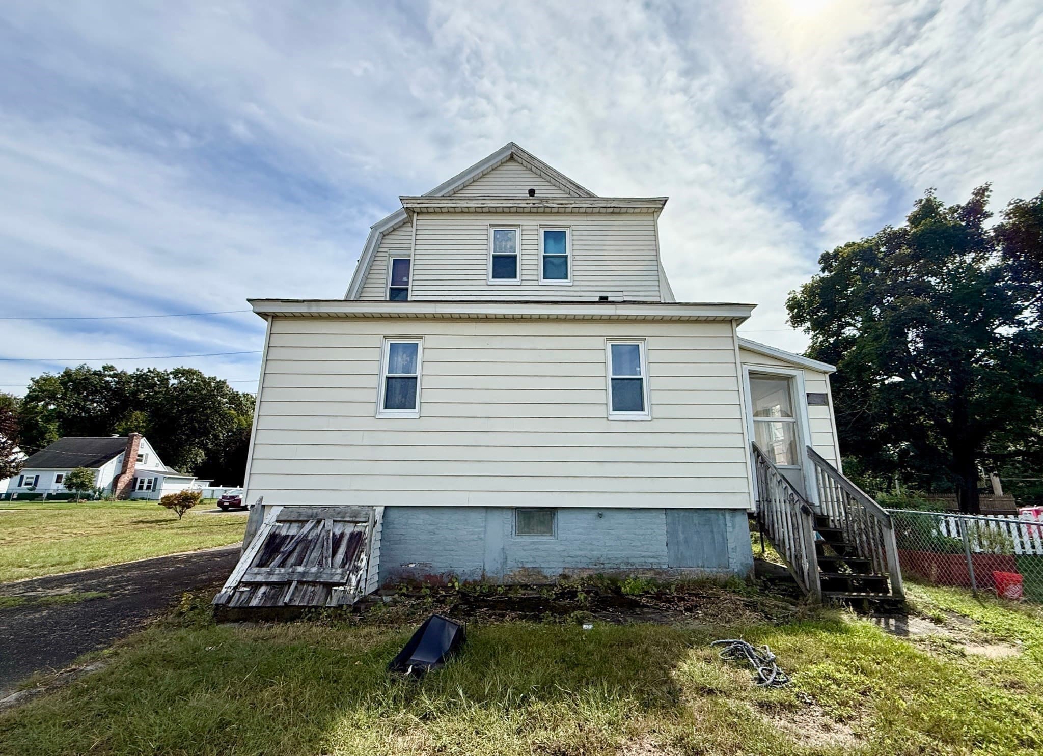 Single Family Residence at 30 Dalton Ave, Chicopee MA 01020, Chicopee, photo 4 of 16