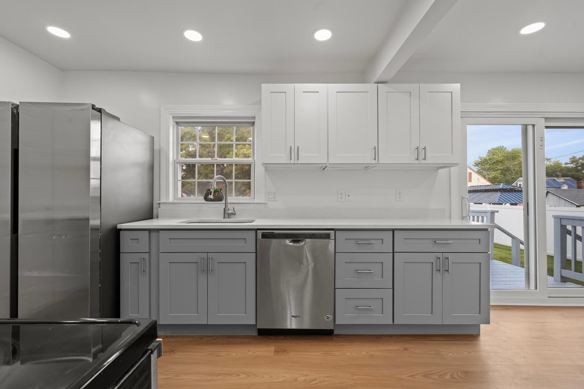Single Family Residence at 11 Sendick Rd, Woburn MA 01801, Woburn, photo 10 of 38
