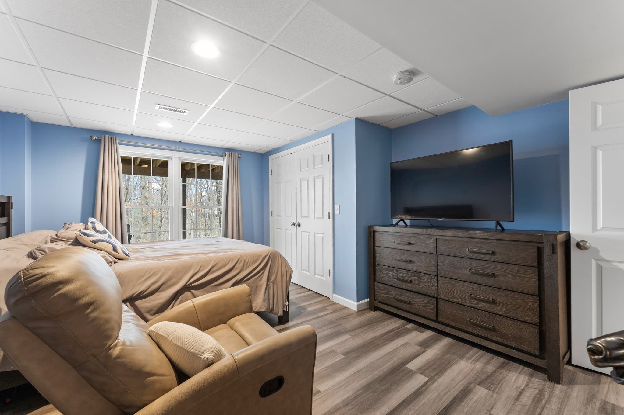 Condominium at 11 Aris Way # 11, Milford MA 01757, Milford, photo 26 of 37