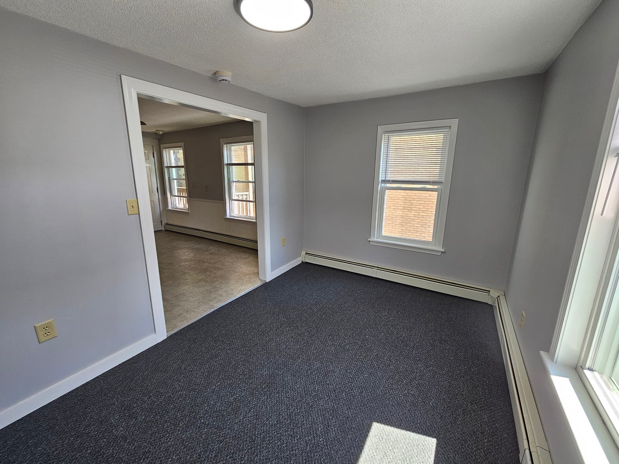 5+ Family - 5+ Units Up/Down at 558 East School St, Woonsocket RI 02895, Woonsocket, photo 16 of 41